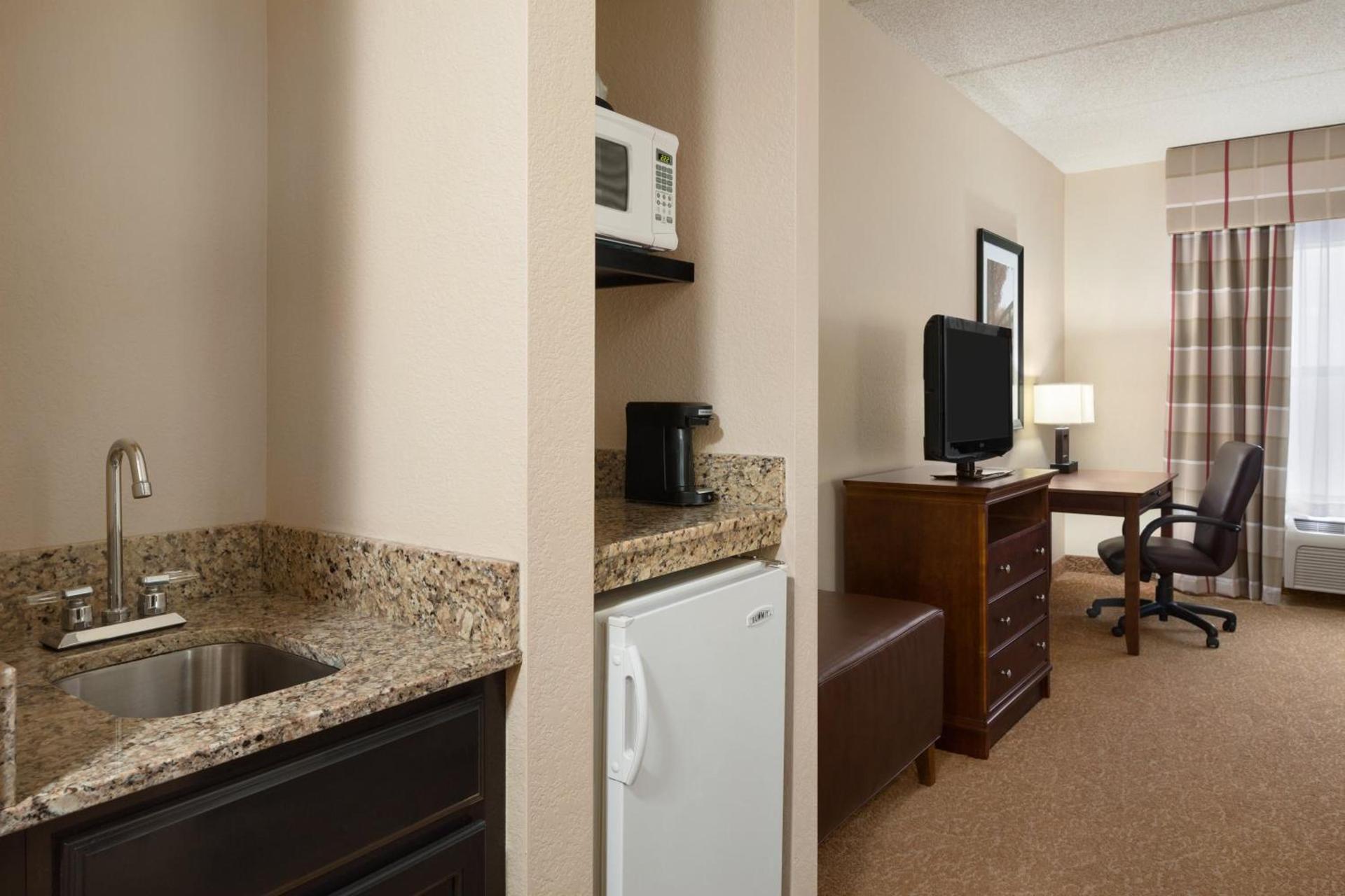 Country Inn & Suites by Radisson, Anderson, SC photo 23