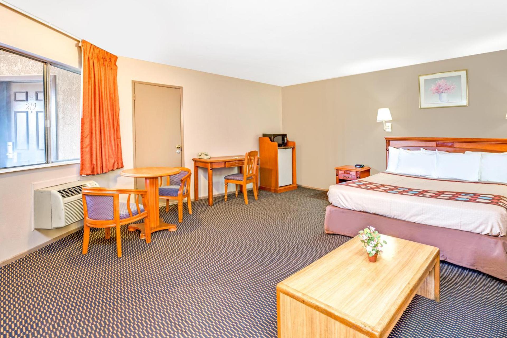 Super 8 by Wyndham Upland Ontario CA photo 18