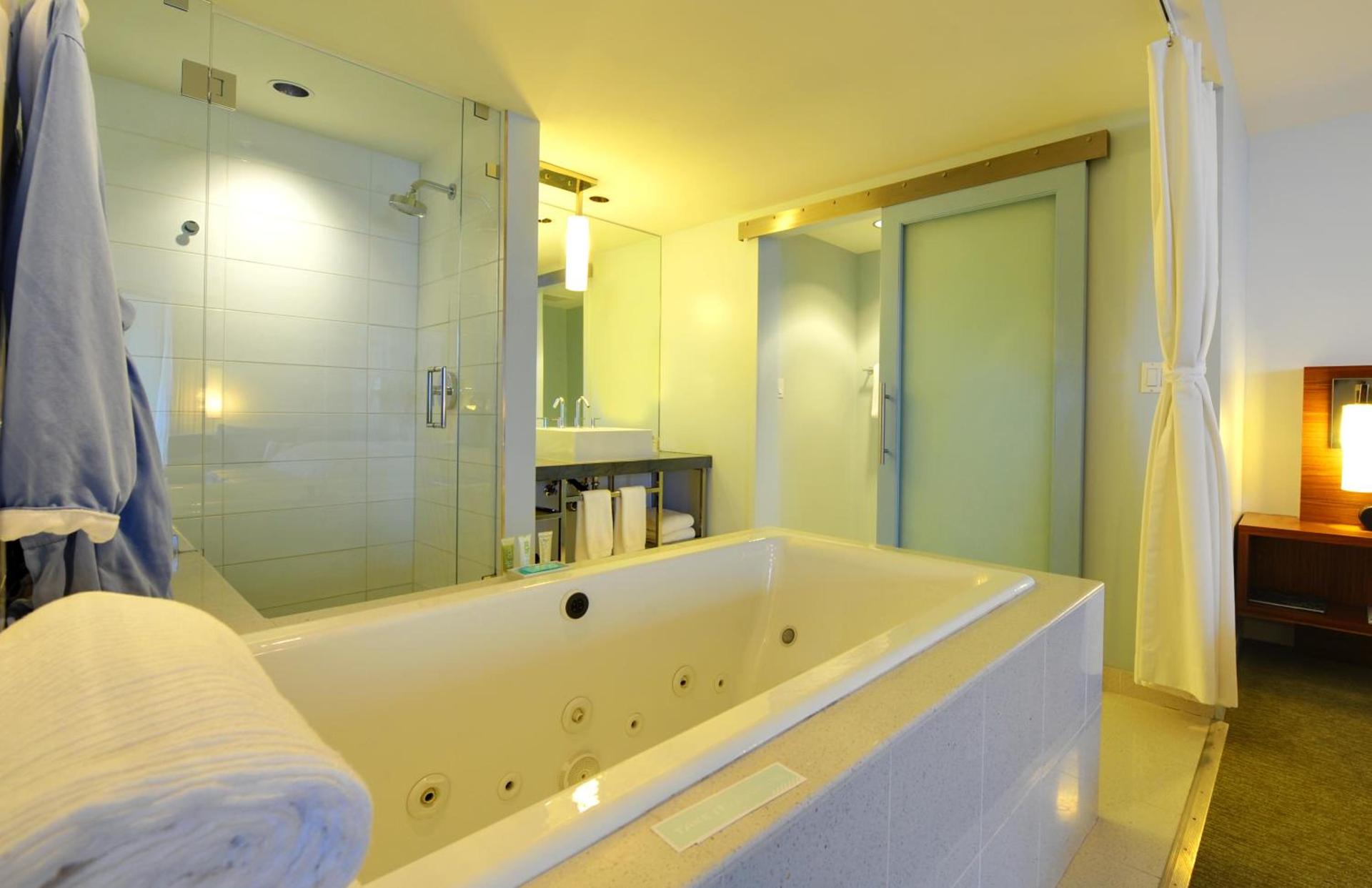 Tower 23 Hotel photo 14