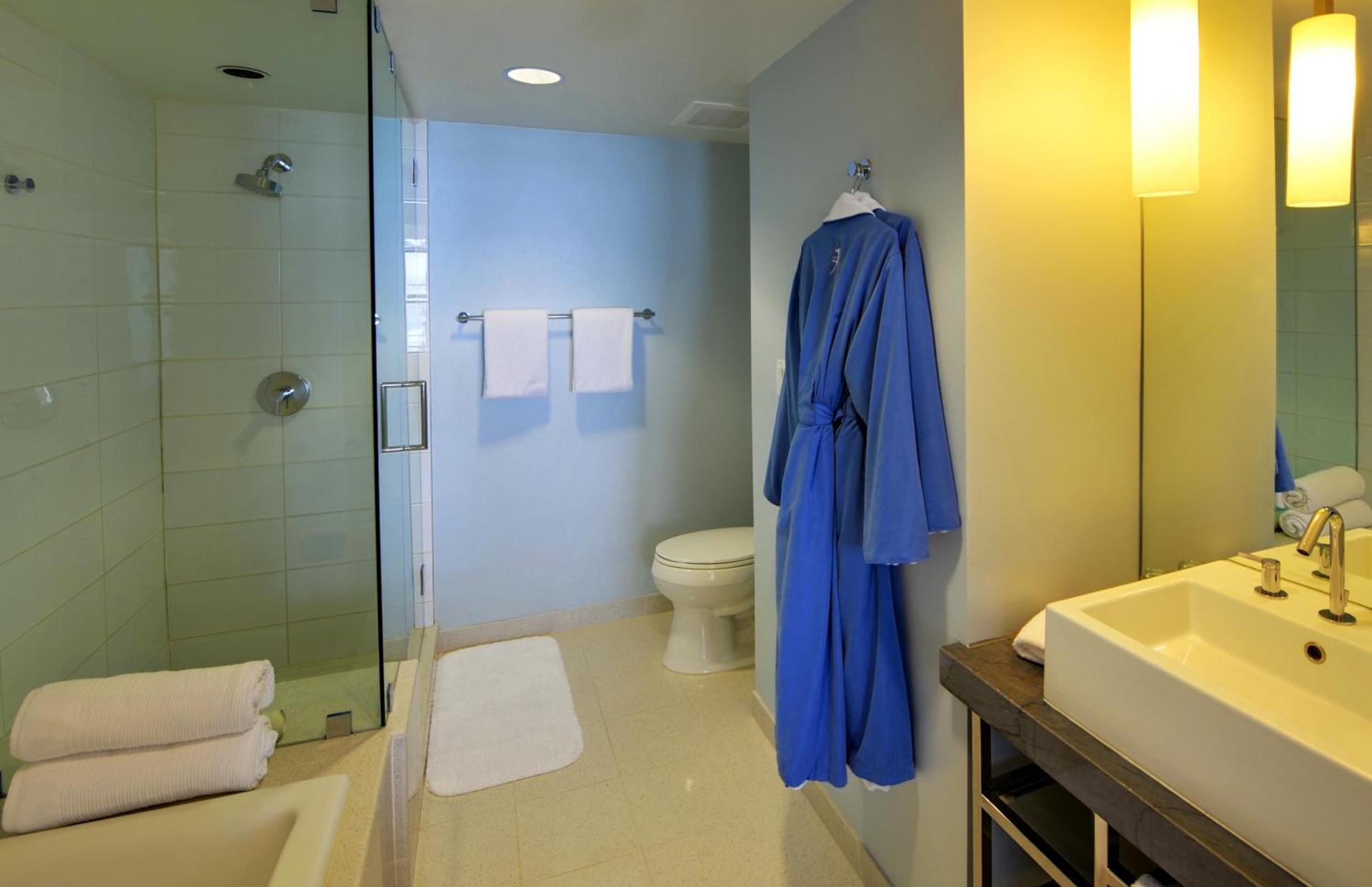 Tower 23 Hotel photo 13