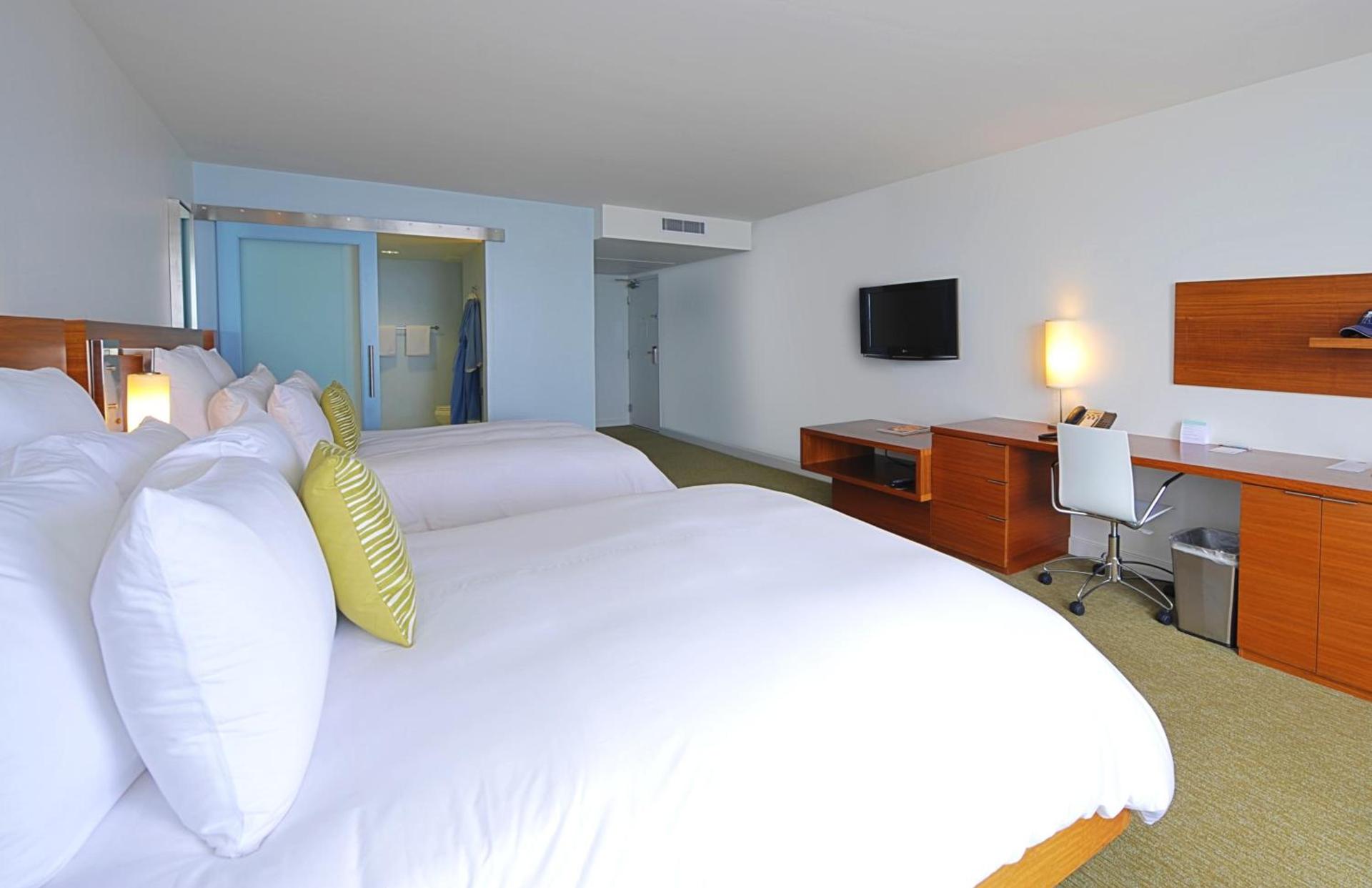 Tower 23 Hotel photo 5