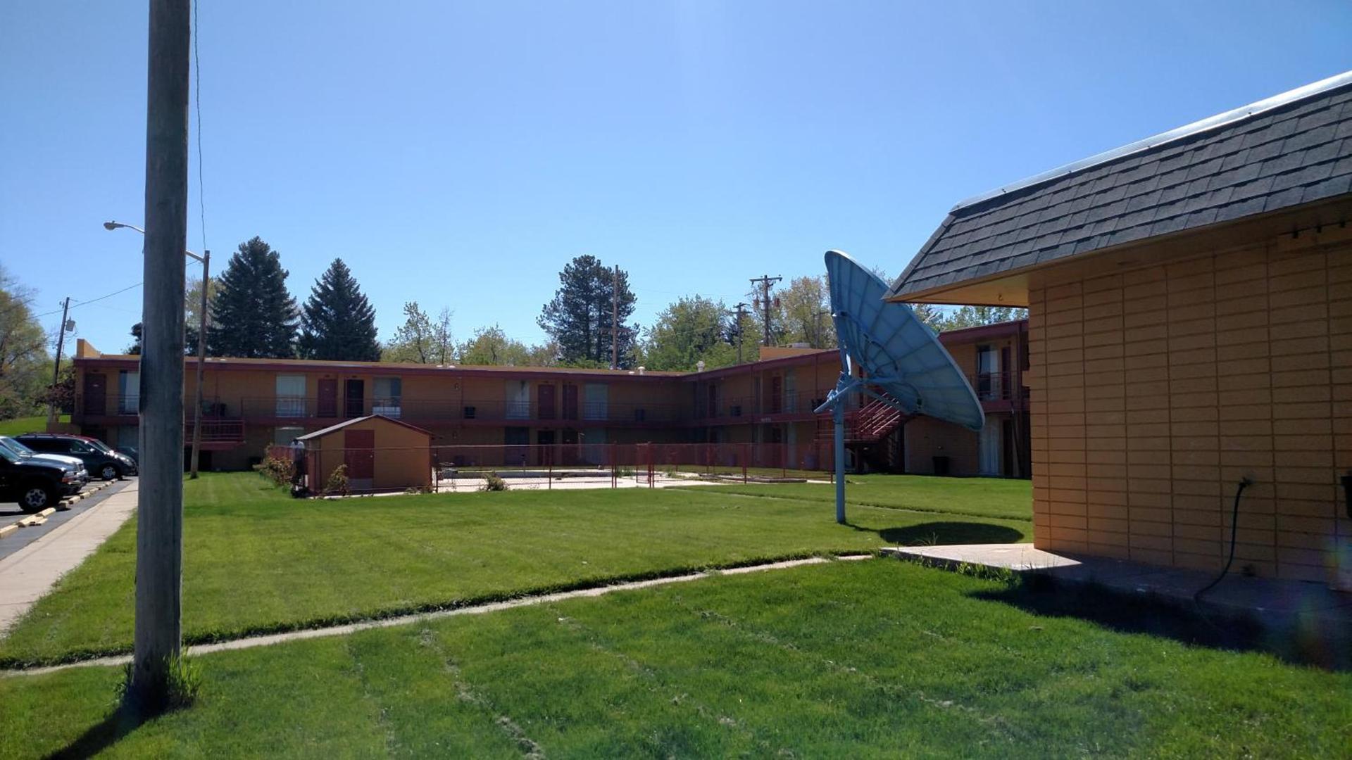 Essex House Motel photo 9