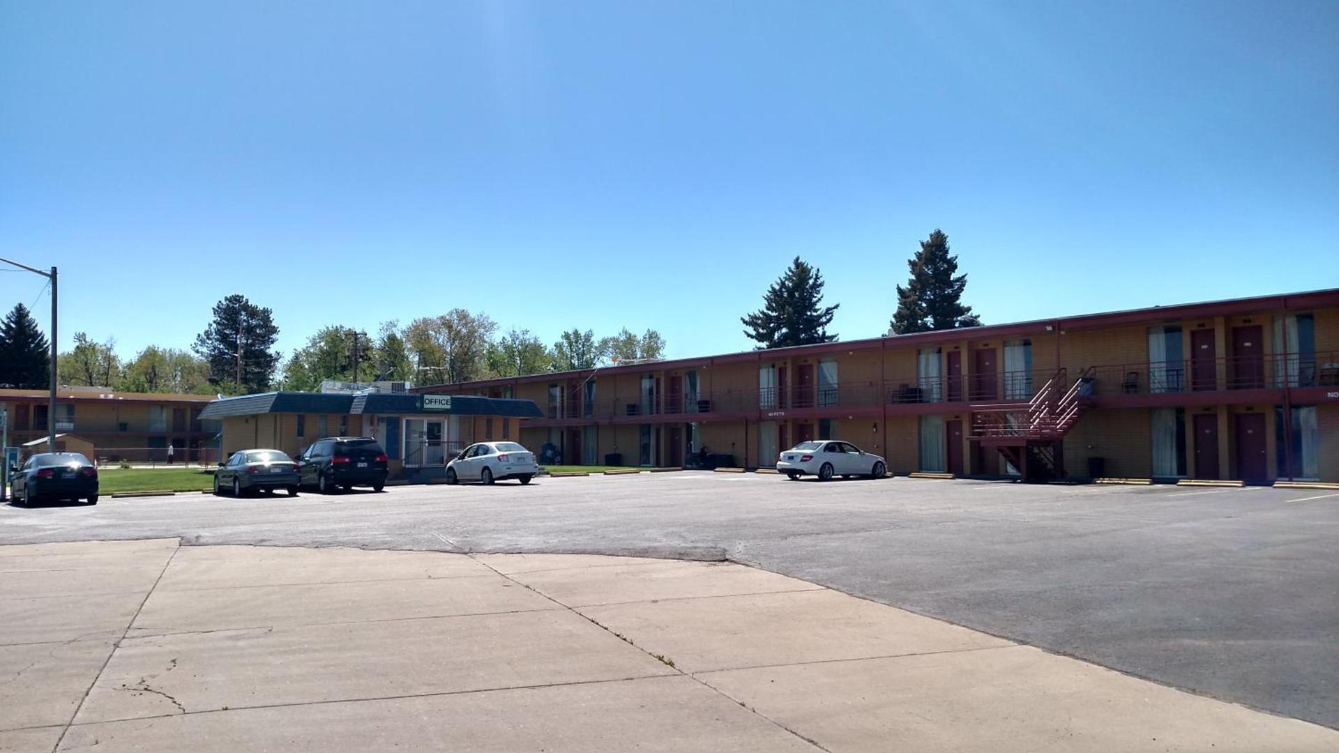 Essex House Motel photo 12