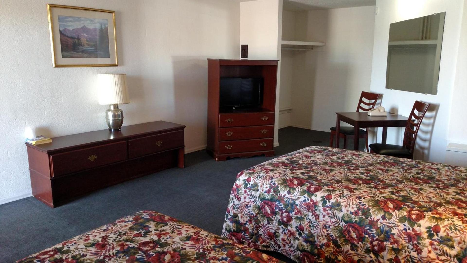Essex House Motel photo 5