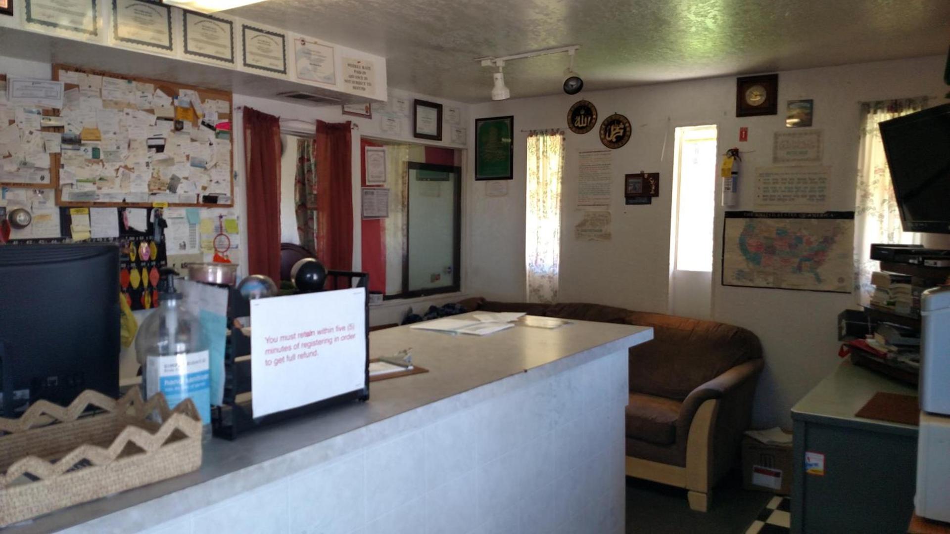 Essex House Motel photo 3