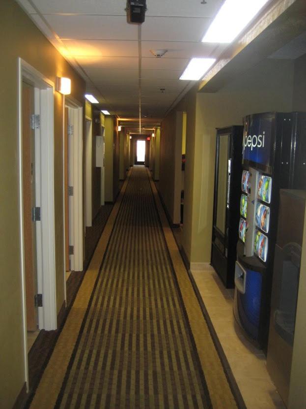 Bowman Inn and Suites photo 4