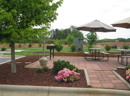 Affordable Suites Conover / Hickory photo 6