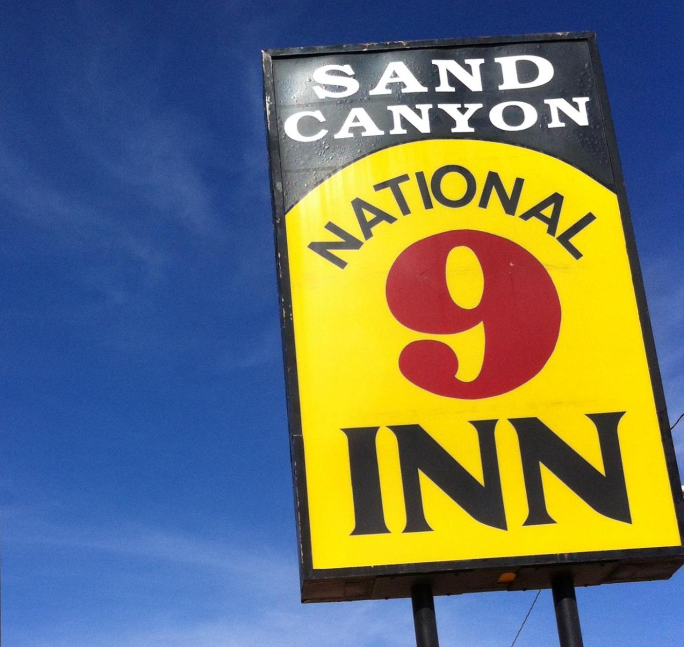 National 9 Inn Sand Canyon photo 46