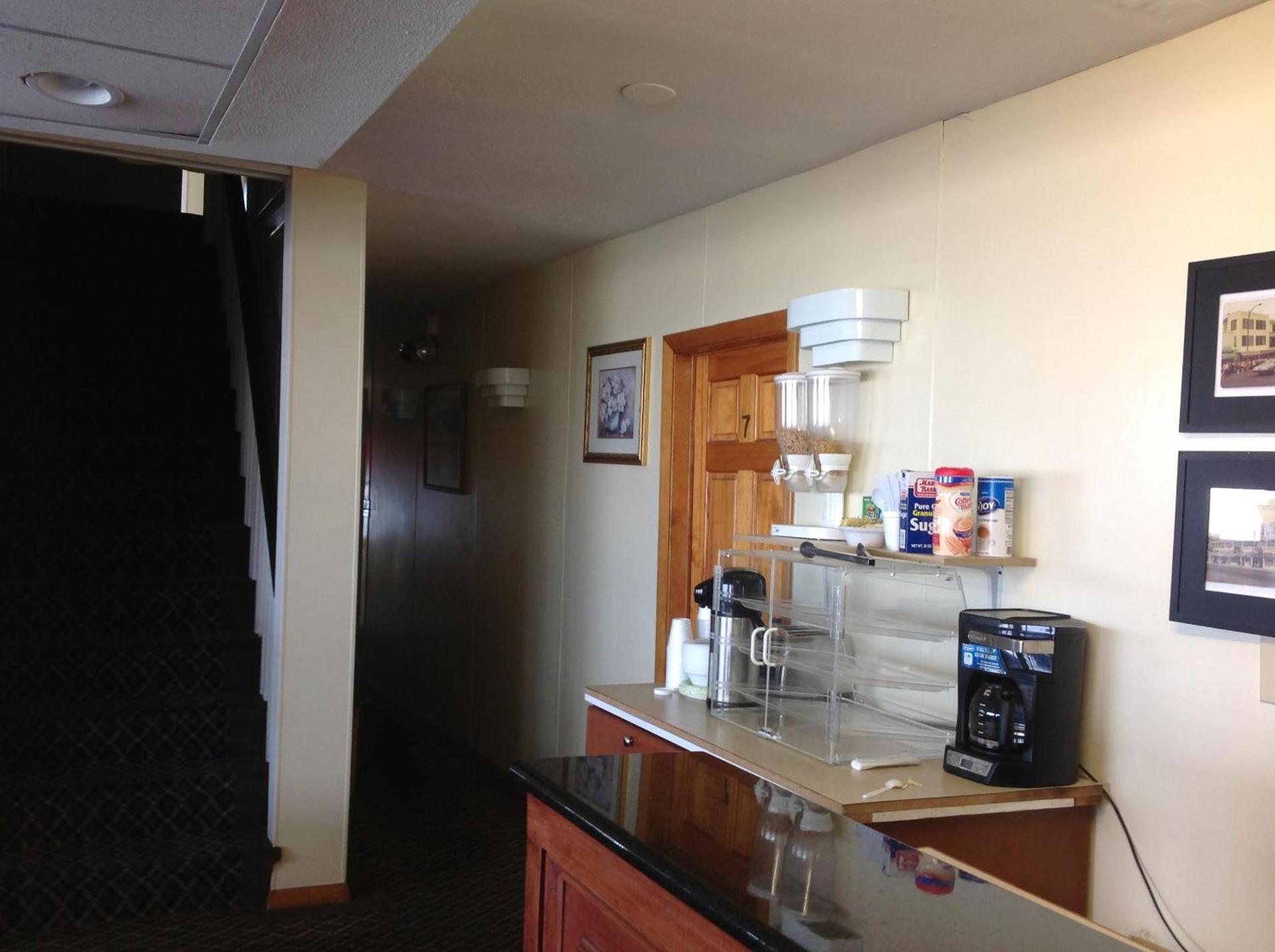 The Moulton Hotel photo 24