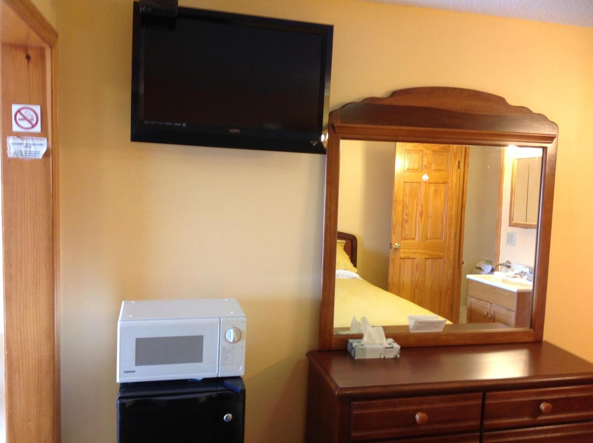 The Moulton Hotel photo 29