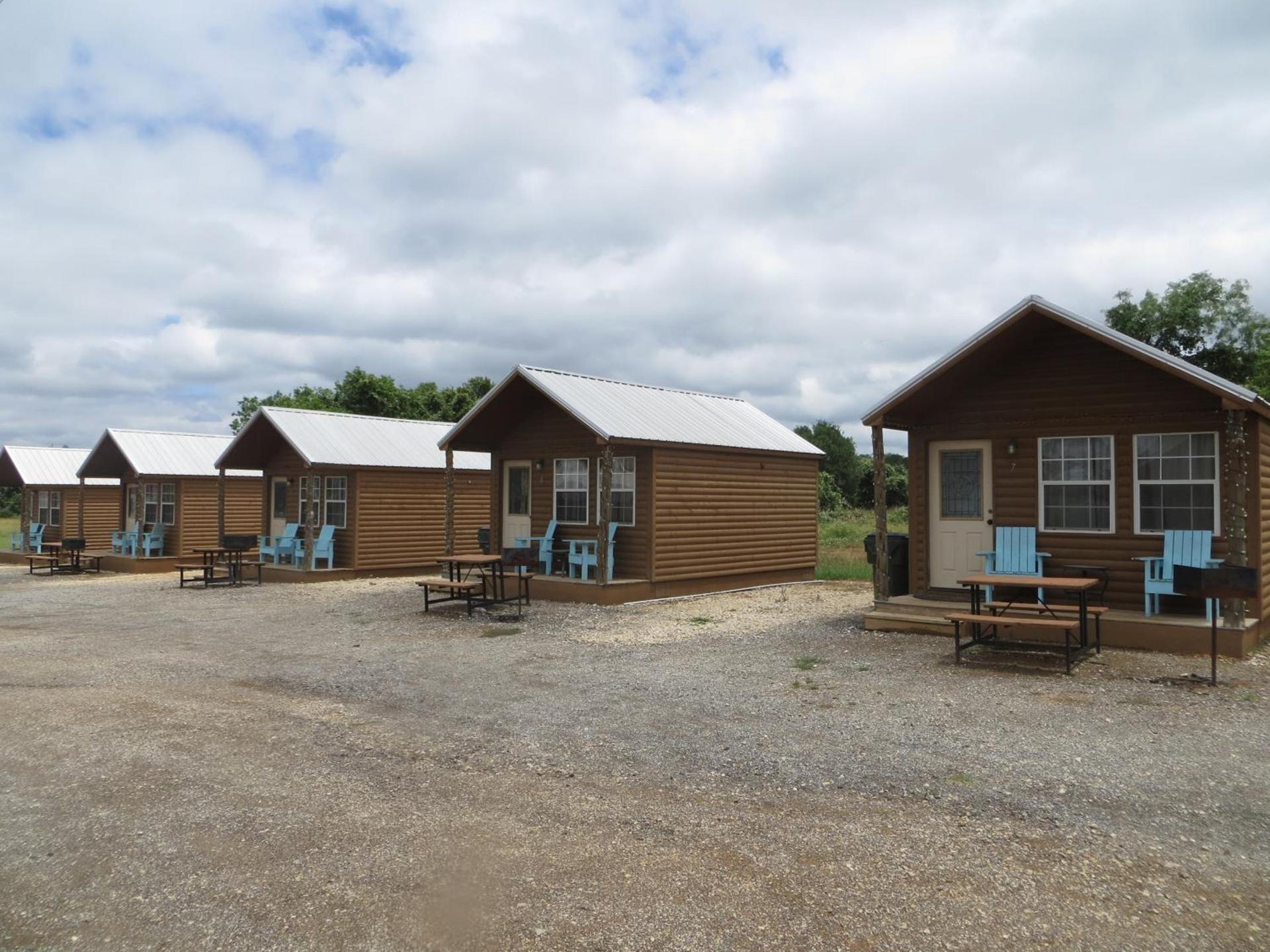 All Tucked Inn Cabins photo 9