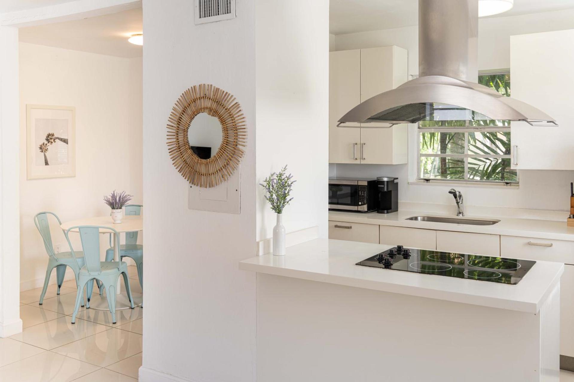 Miami River Inn by Renzzi photo 52