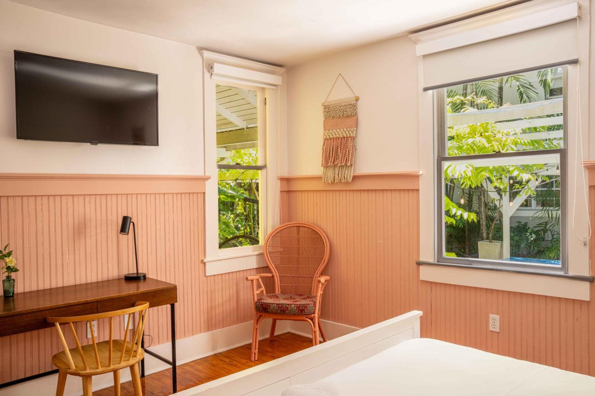 Miami River Inn by Renzzi photo 9