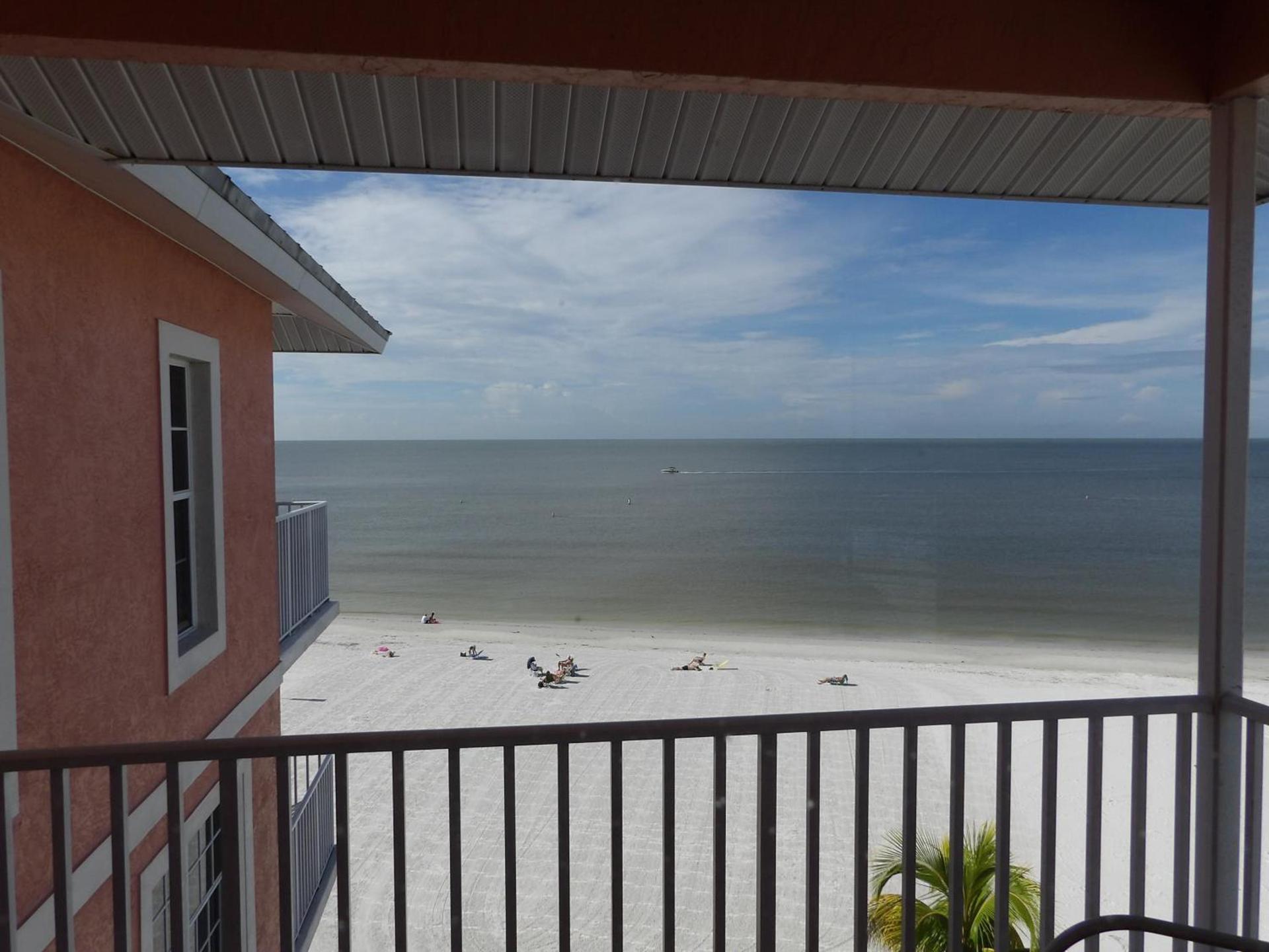Edison Beach House photo 2