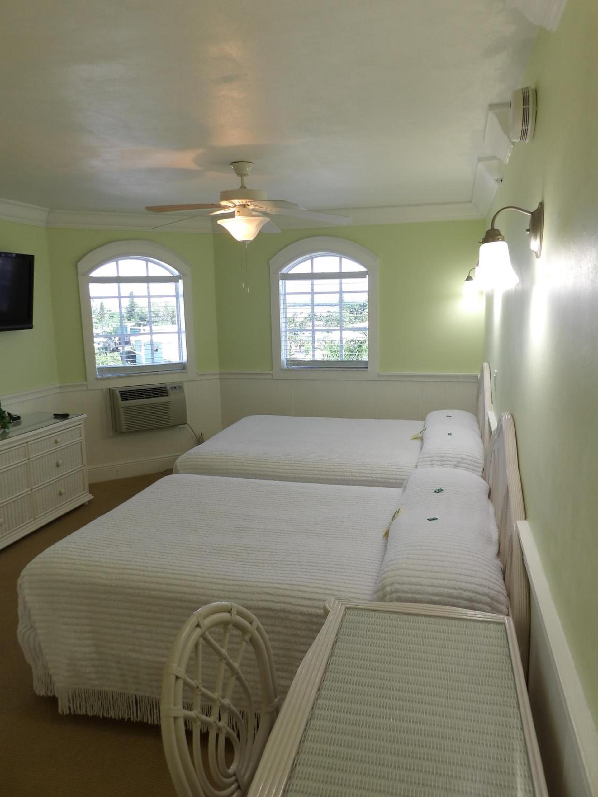 Edison Beach House photo 85
