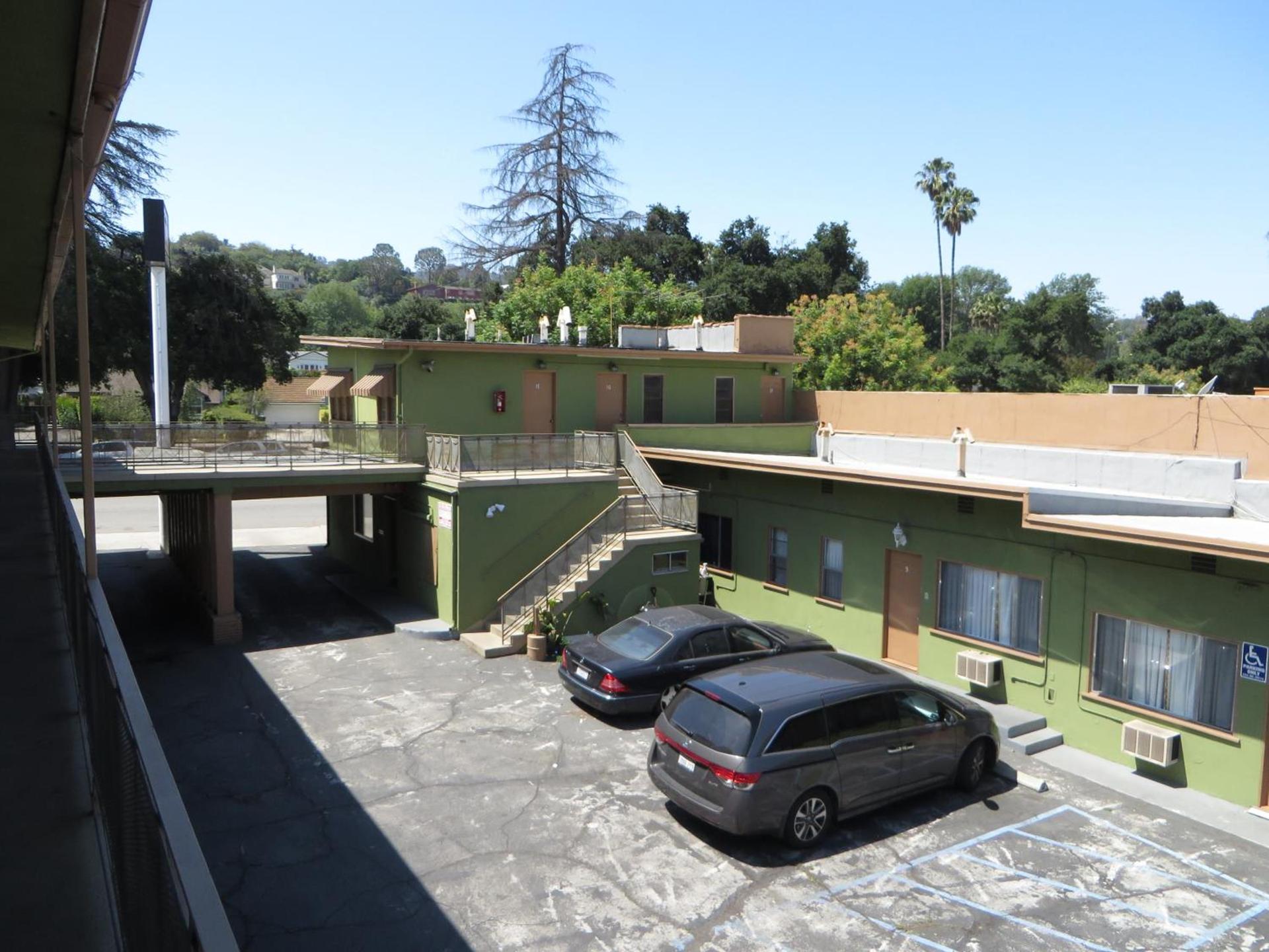 Park Motel photo 8