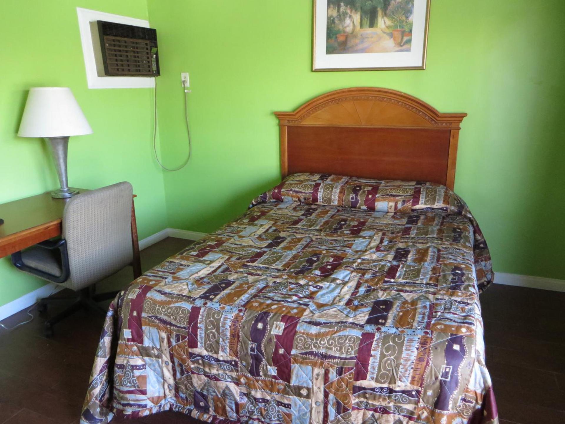 Park Motel photo 11