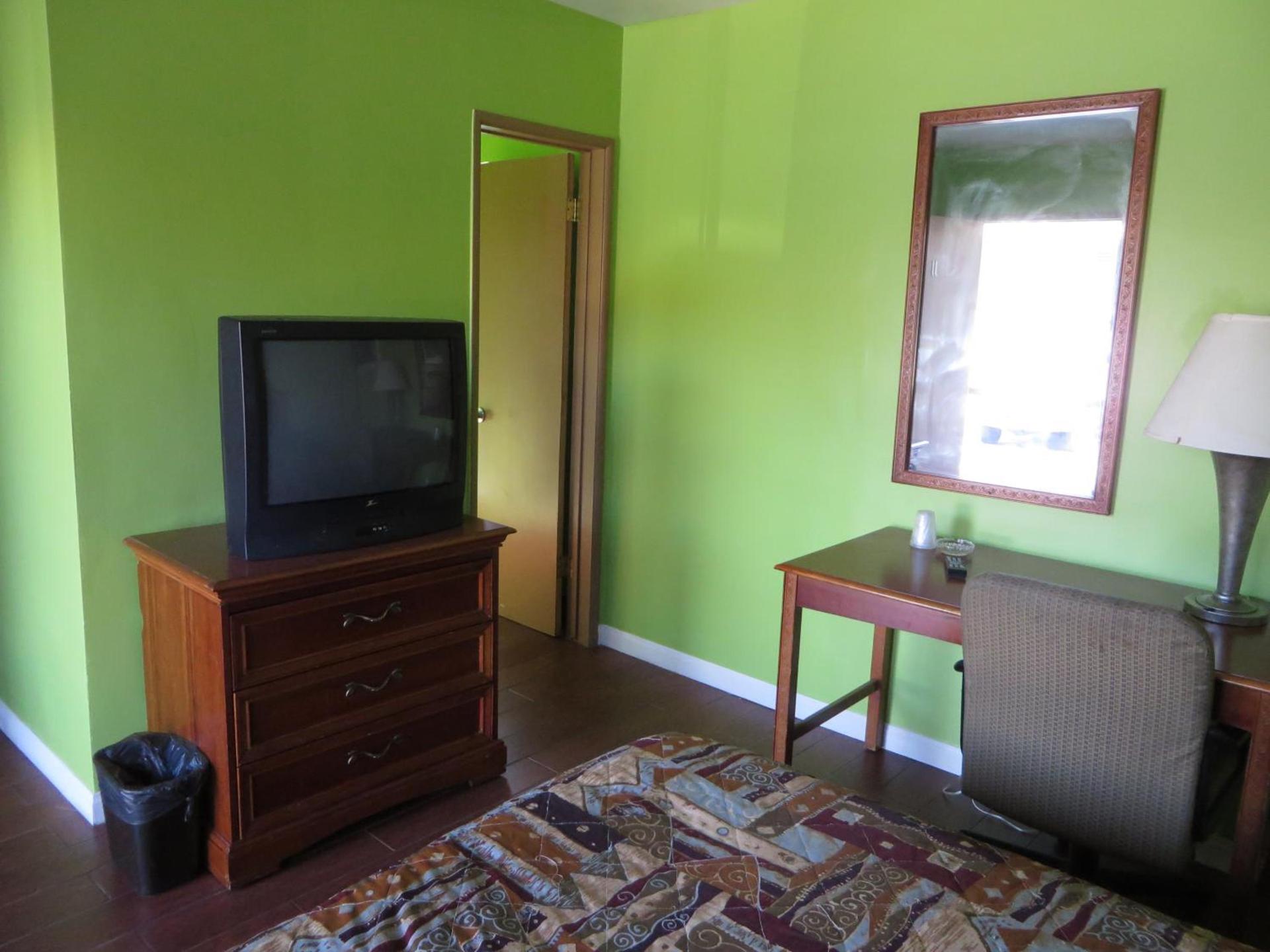 Park Motel photo 13