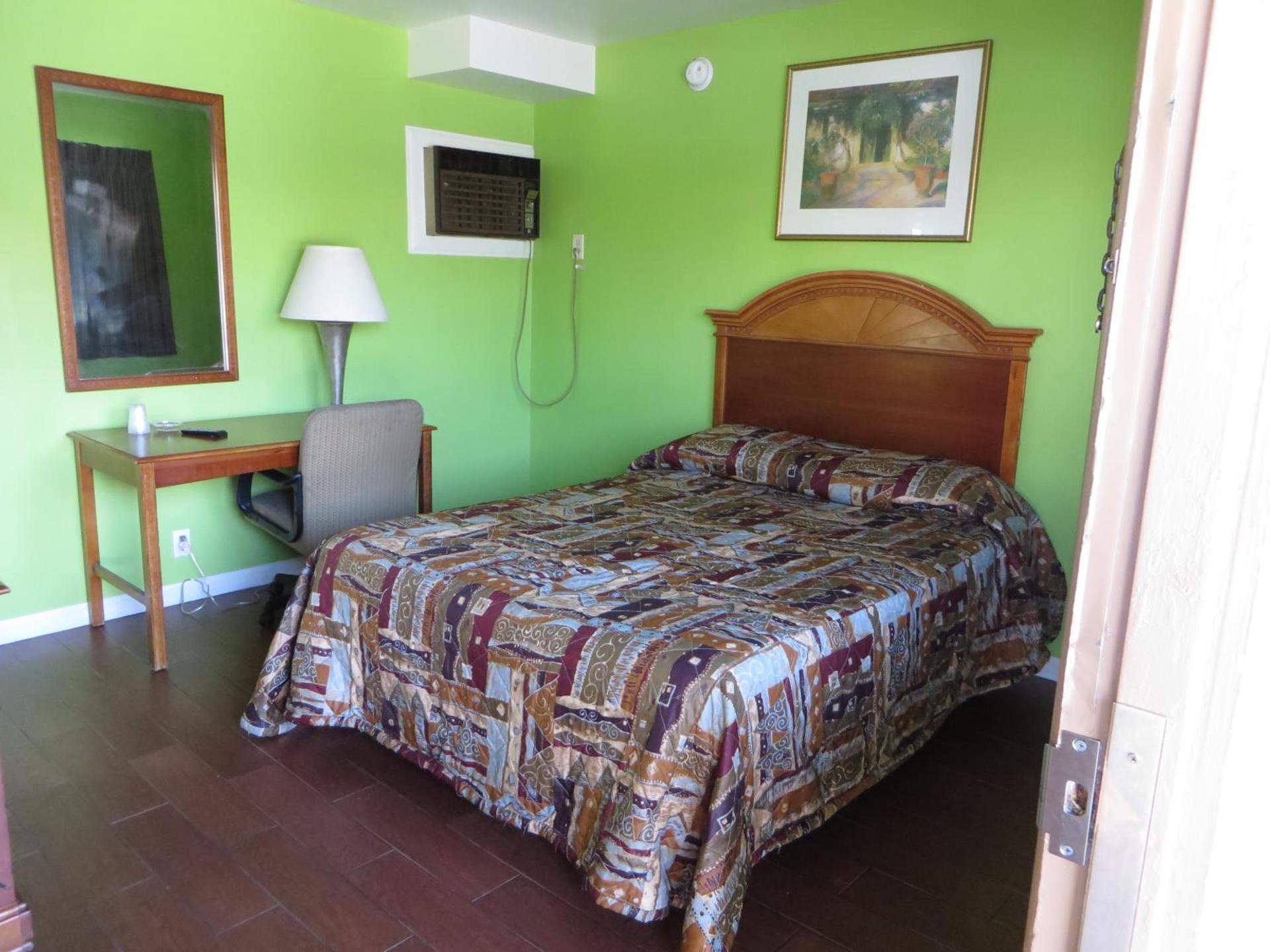 Park Motel photo 15