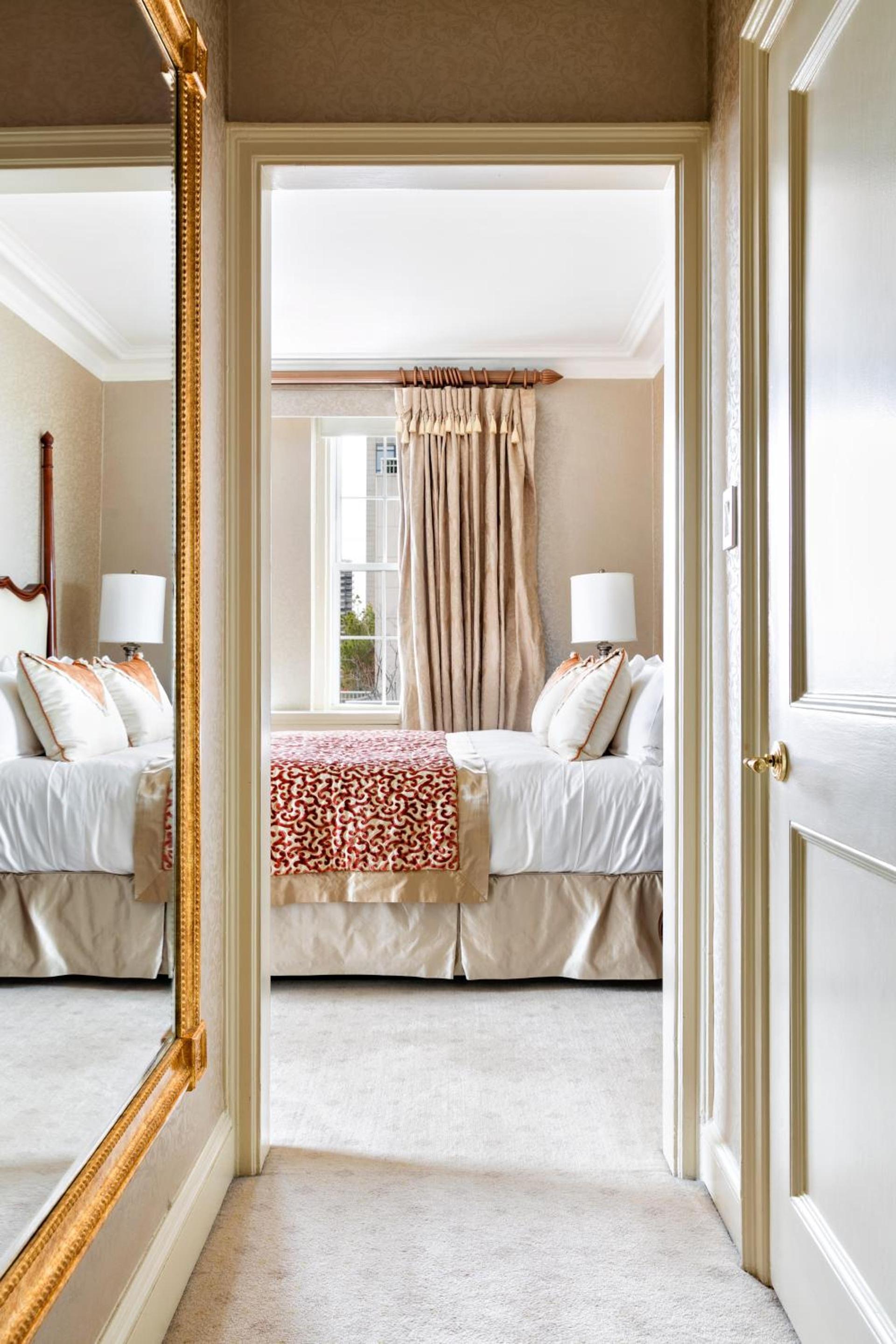 The Pierre, A Taj Hotel, New York photo 95