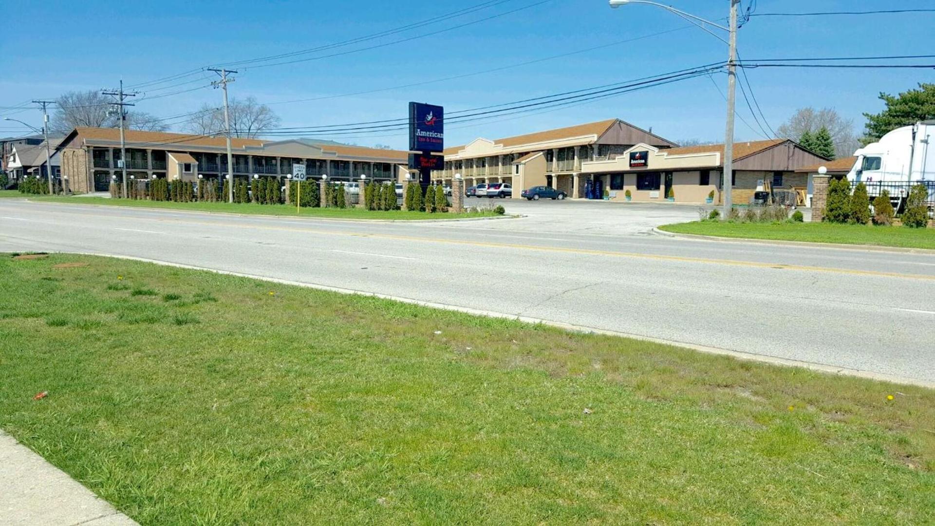 American Inn and Suites photo 10