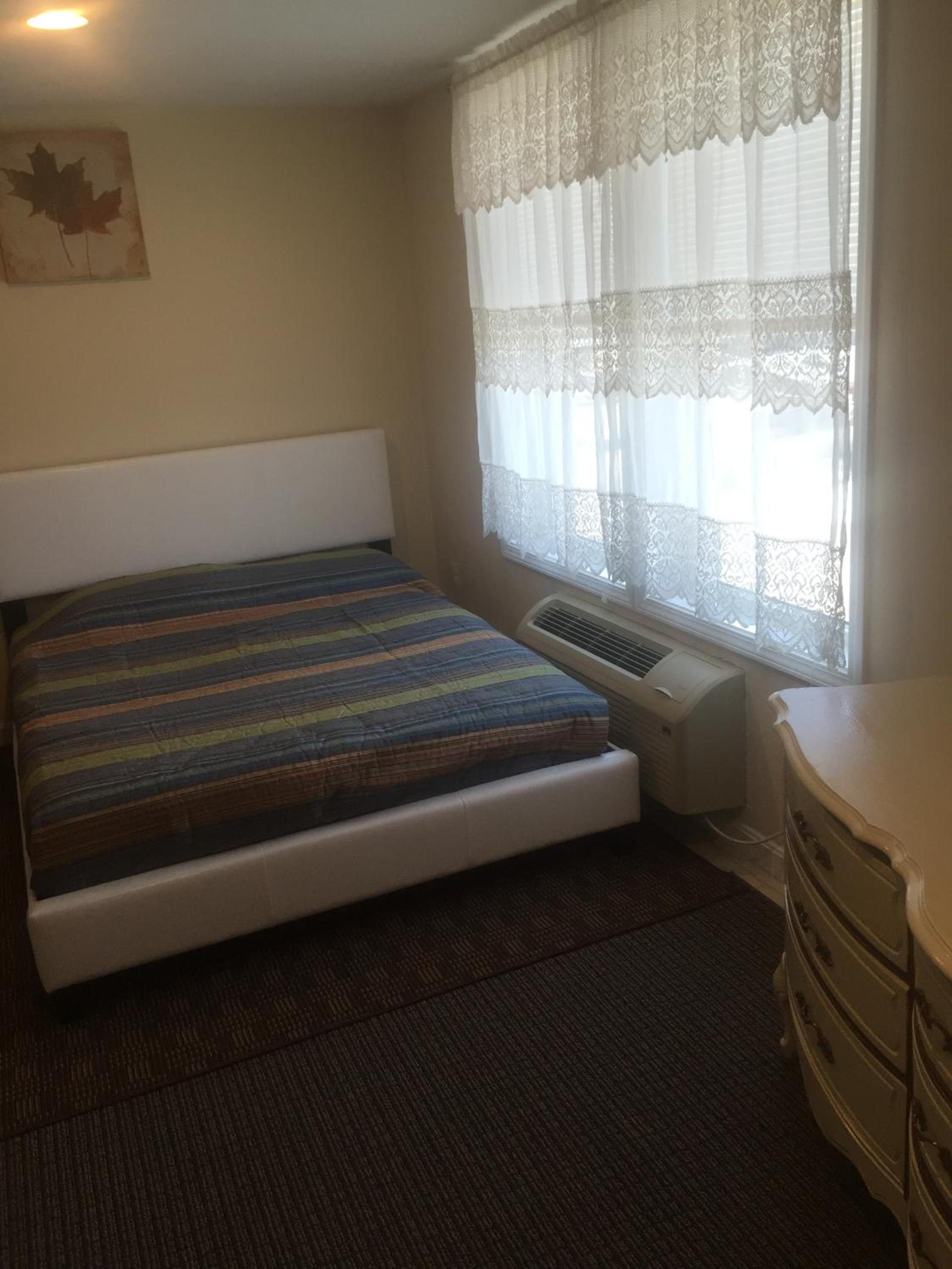 Misquamicut Beach Front Inn photo 44