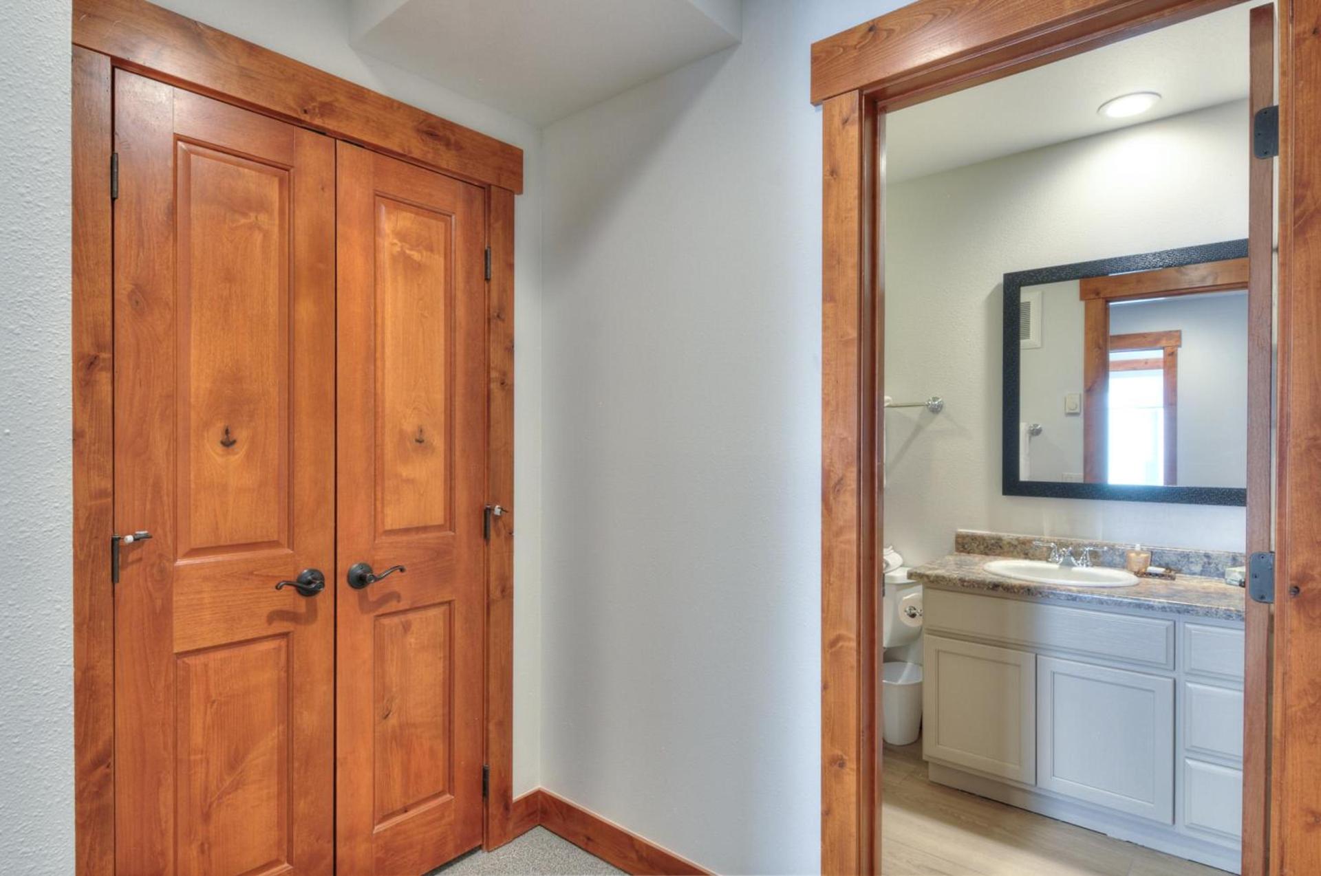 Wedgewood Lodge photo 37