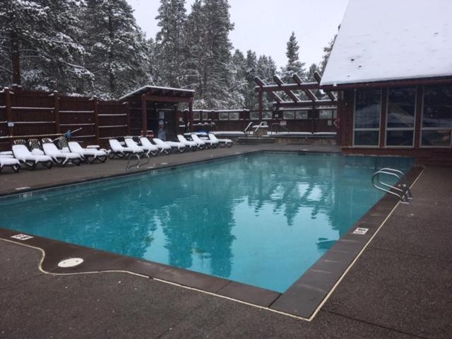 Wedgewood Lodge photo 11
