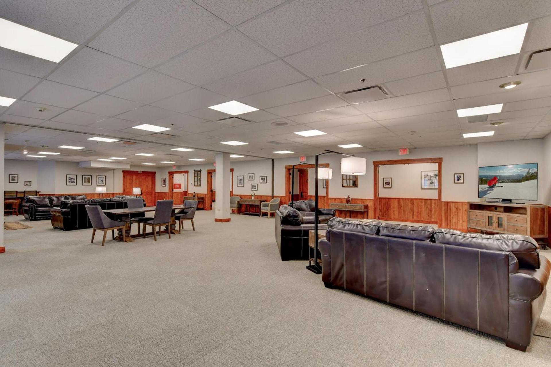 Wedgewood Lodge photo 5