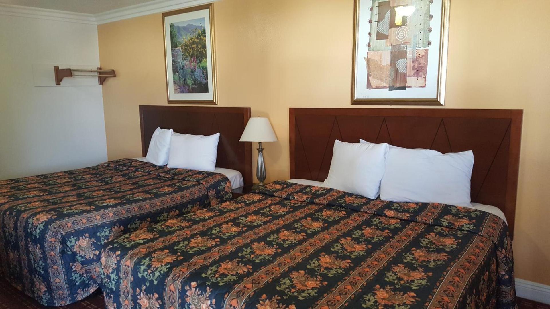 Royal Inn Motel Long Beach photo 50
