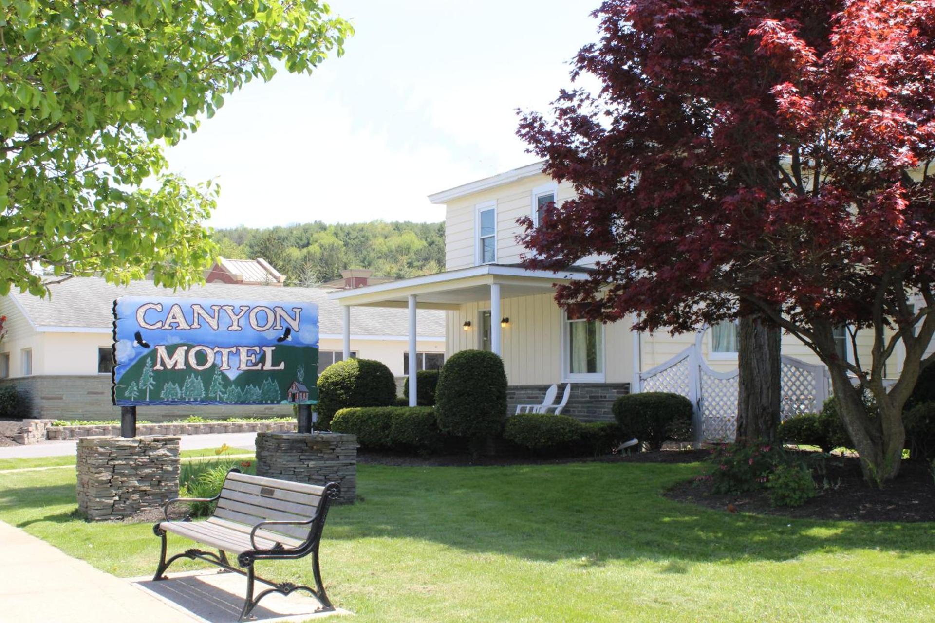 Canyon Motel — hotel in Wellsboro