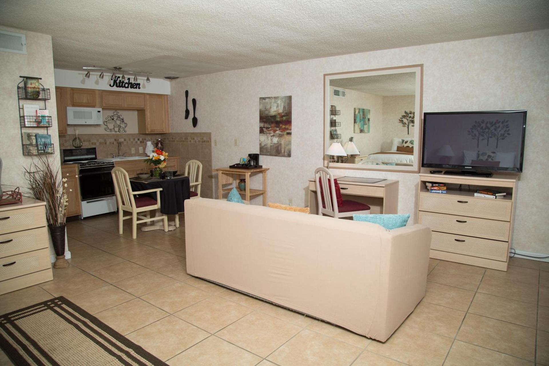 The Inn at Deep Canyon photo 12