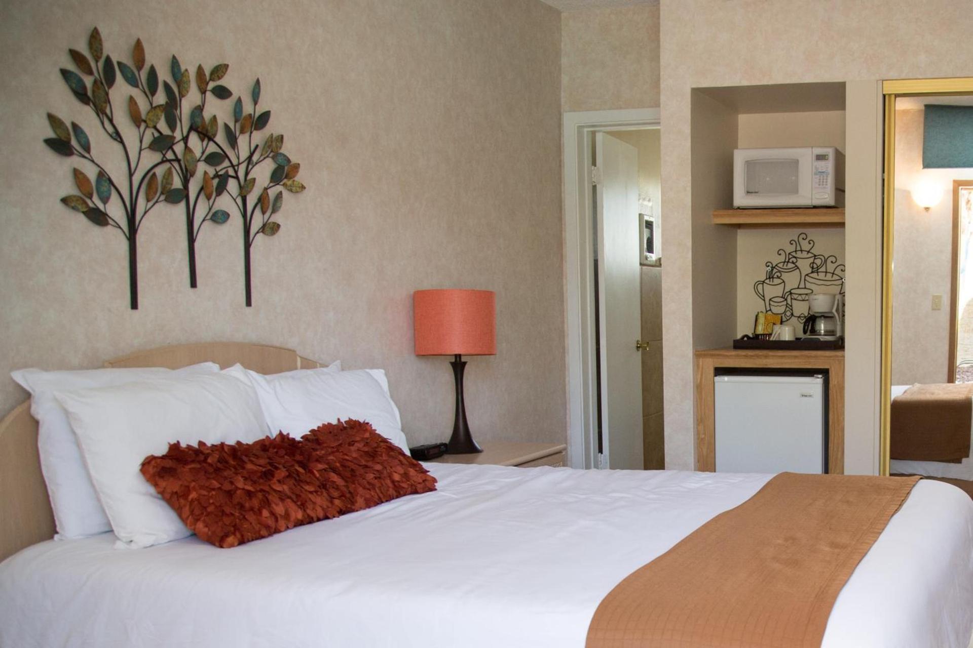 The Inn at Deep Canyon photo 28