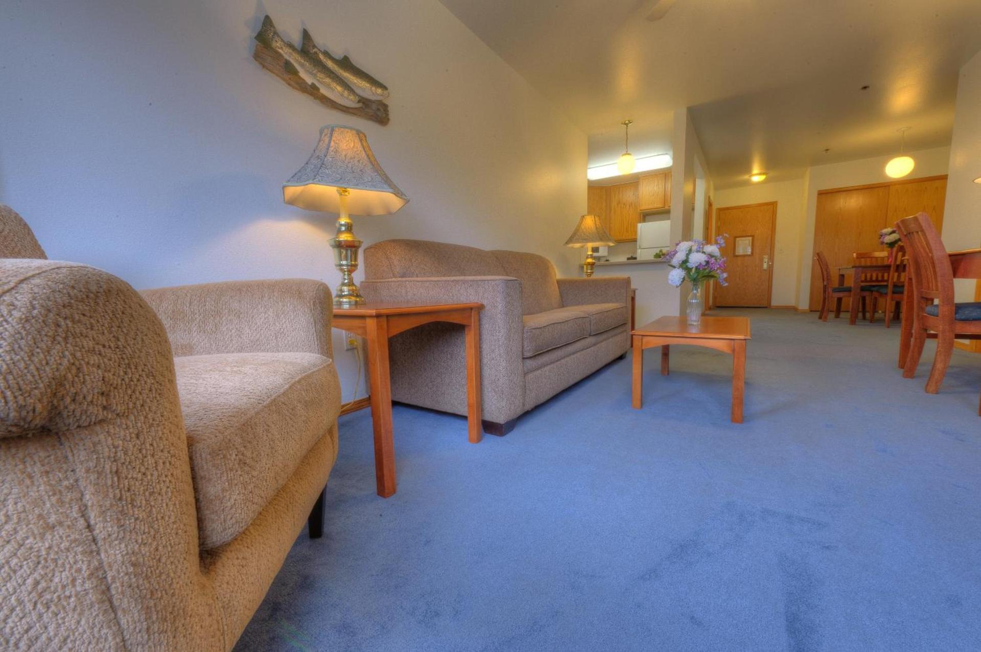 Frontier Suites Hotel in Juneau photo 25