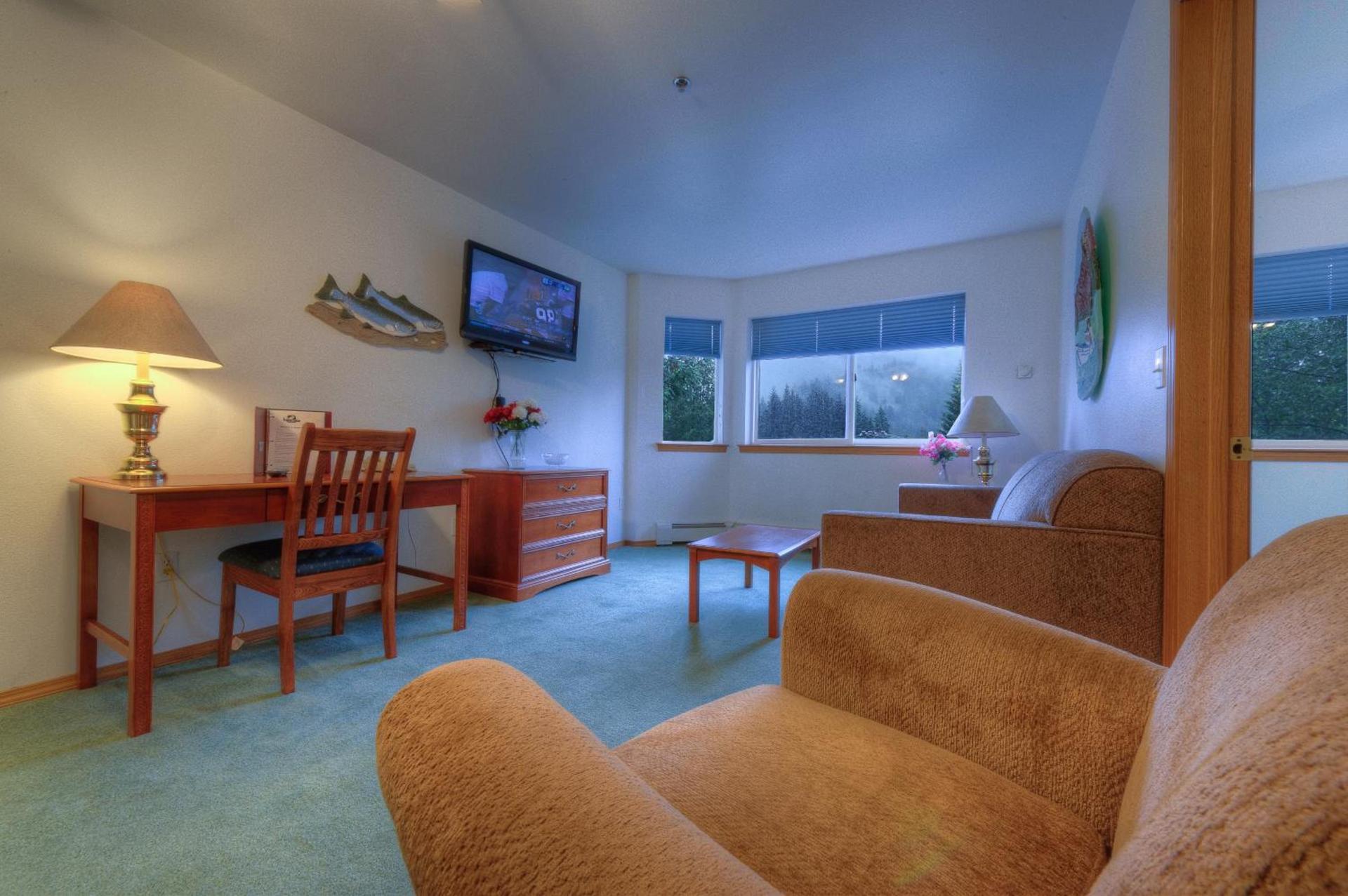 Frontier Suites Hotel in Juneau photo 19