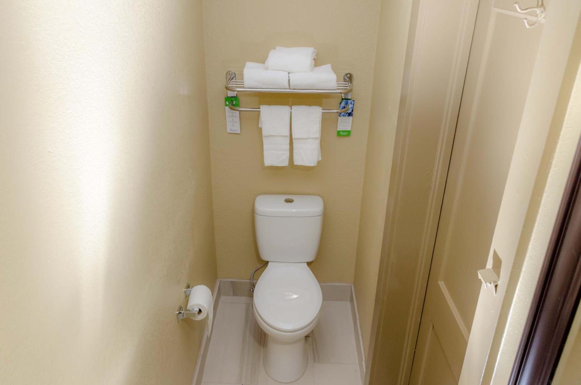 Relax Inn - Bryson City photo 20