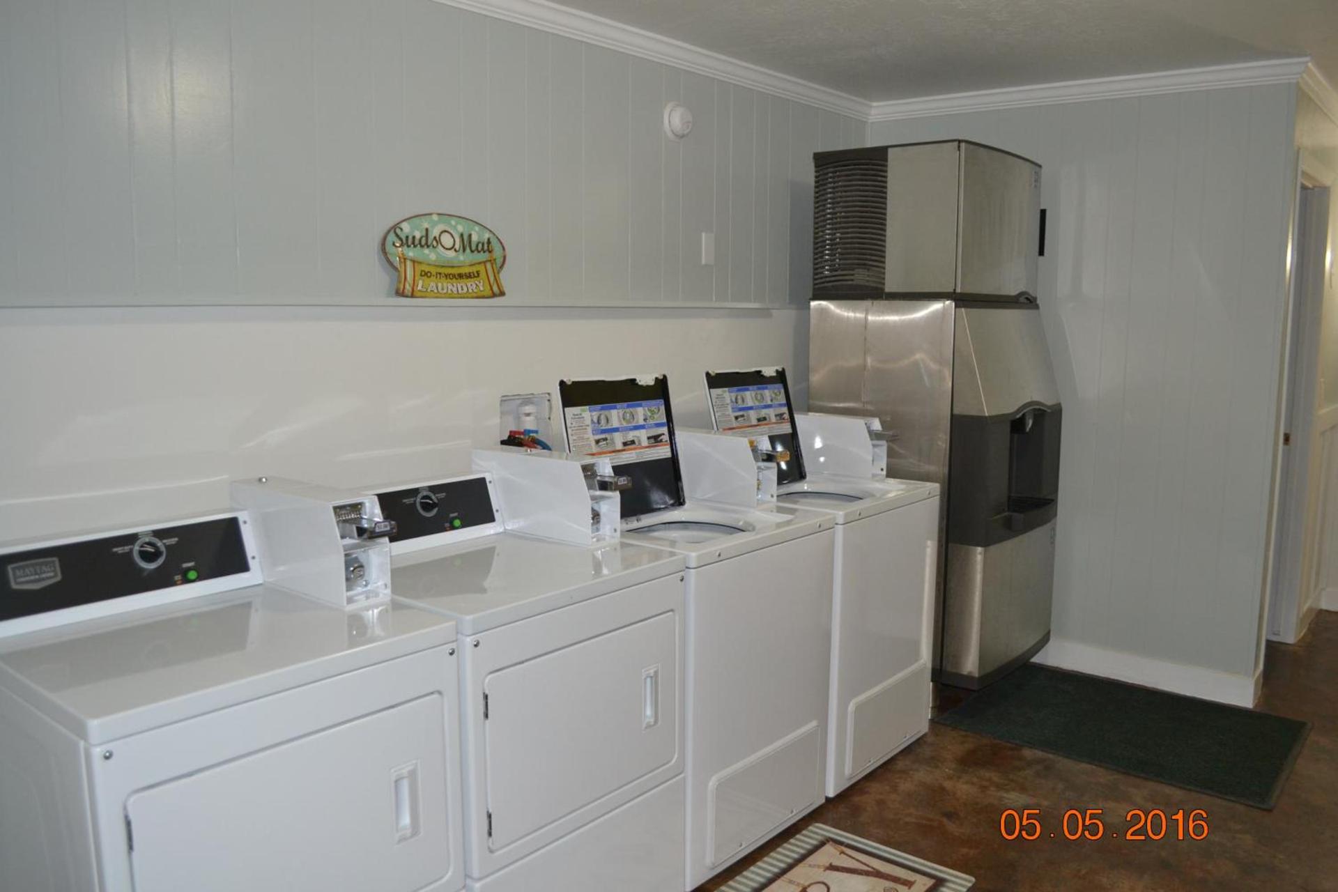 Western Inn - Tremonton, Utah photo 34