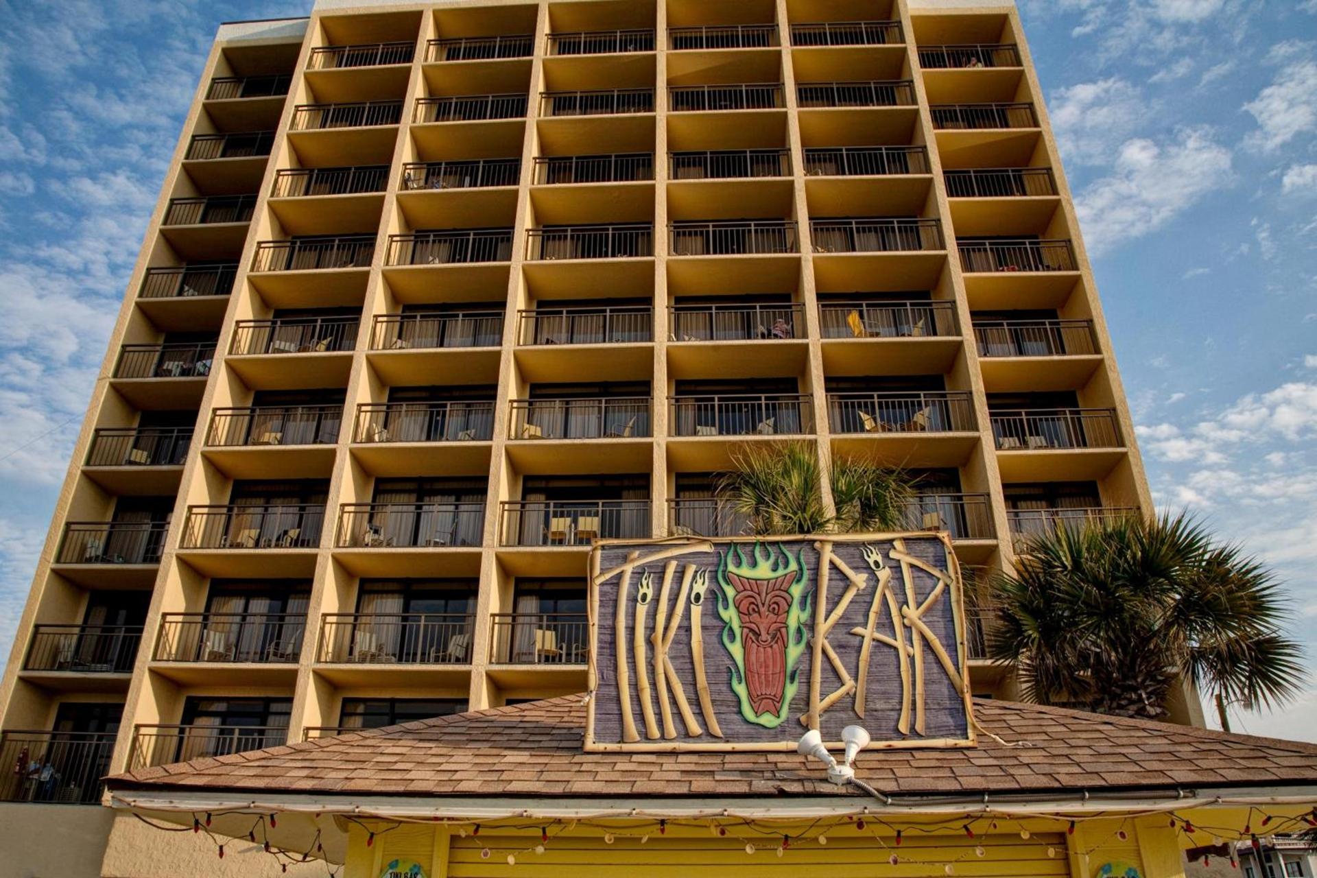 Best Western Ocean Sands Beach Resort photo 12