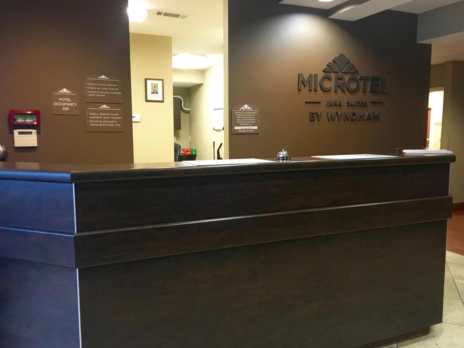 Microtel by Wyndham Perry National Fairground Area I-75 photo 16