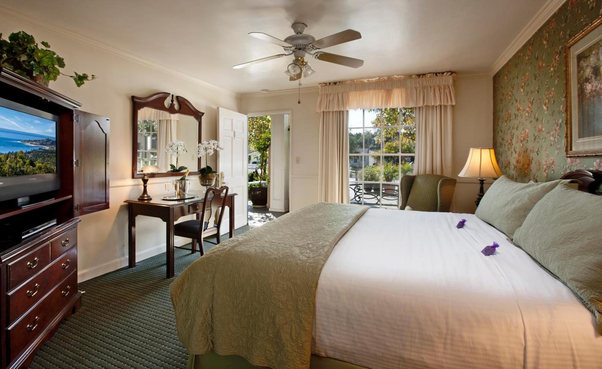 Lavender Inn by the Sea photo 21
