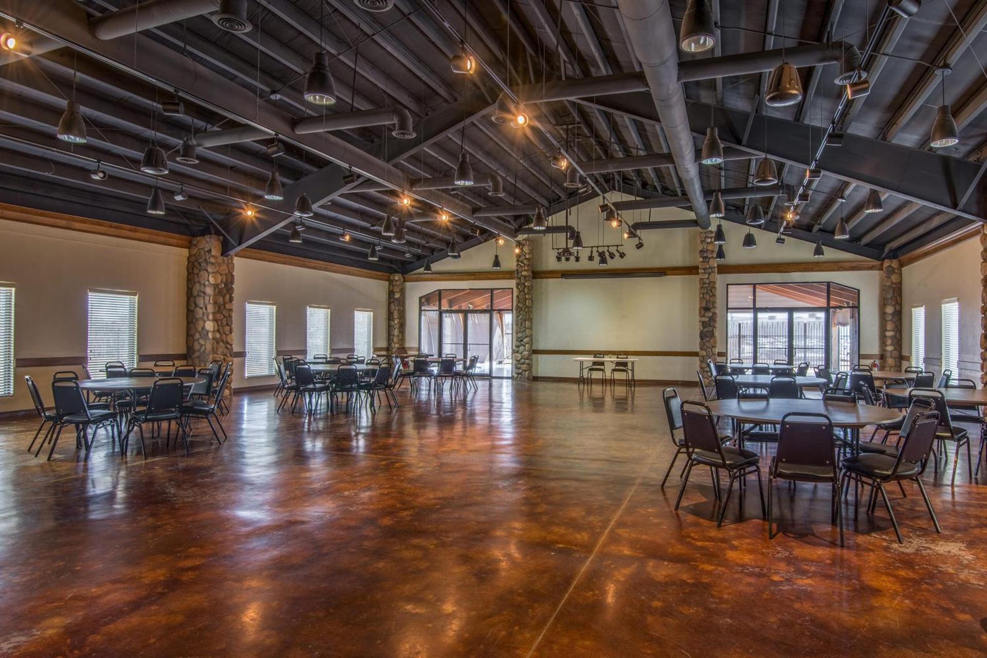 AmericInn by Wyndham Pampa Event Center photo 21