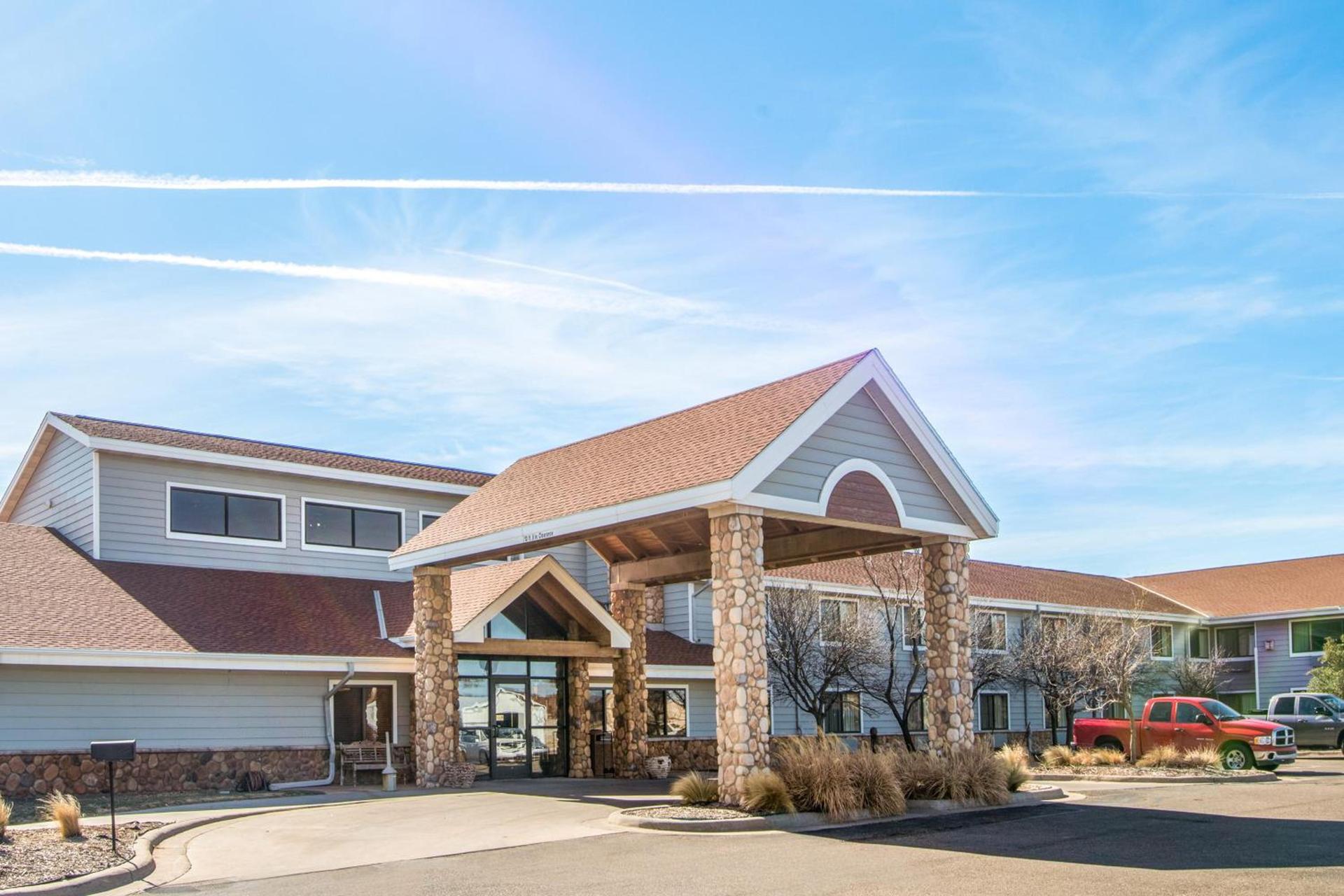 AmericInn by Wyndham Pampa Event Center photo 22