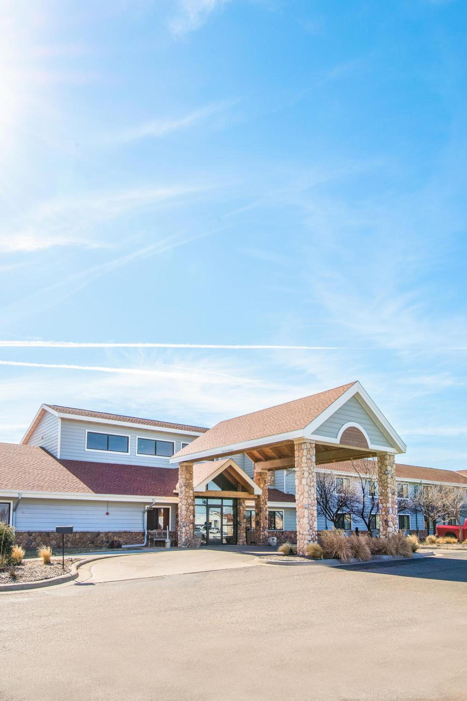 AmericInn by Wyndham Pampa Event Center photo 15