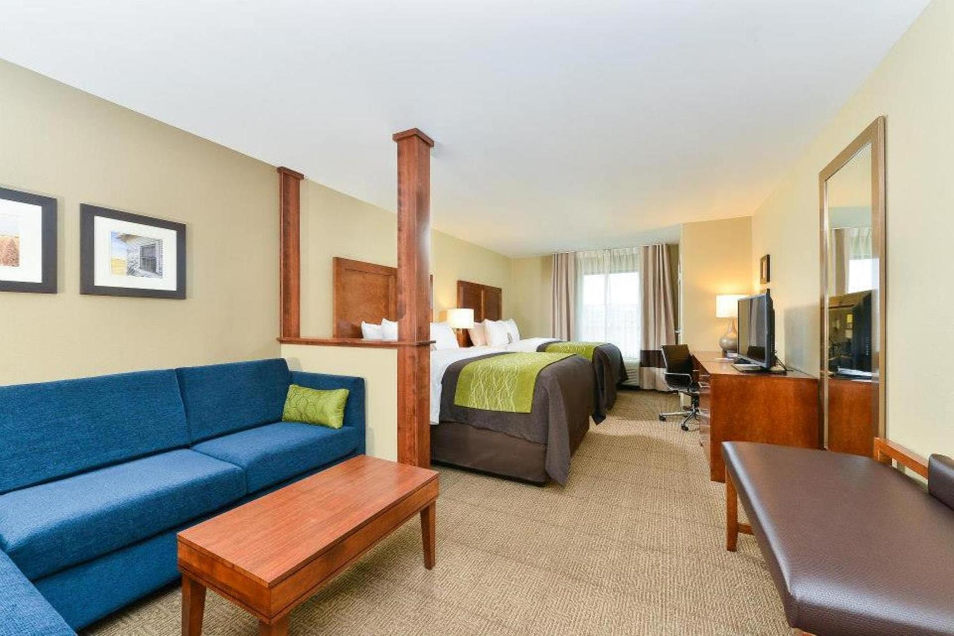 Comfort Inn & Suites Avera Southwest photo 68