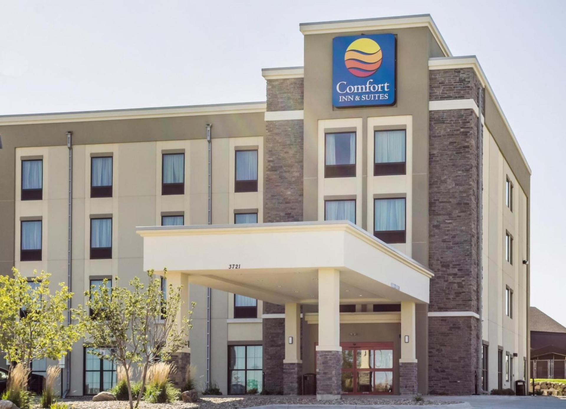 Comfort Inn & Suites Avera Southwest photo 47