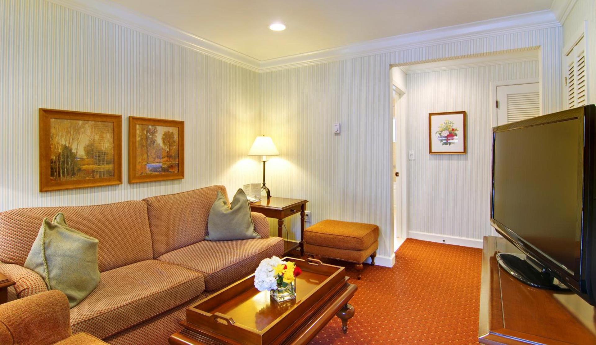 Wayside Inn photo 20
