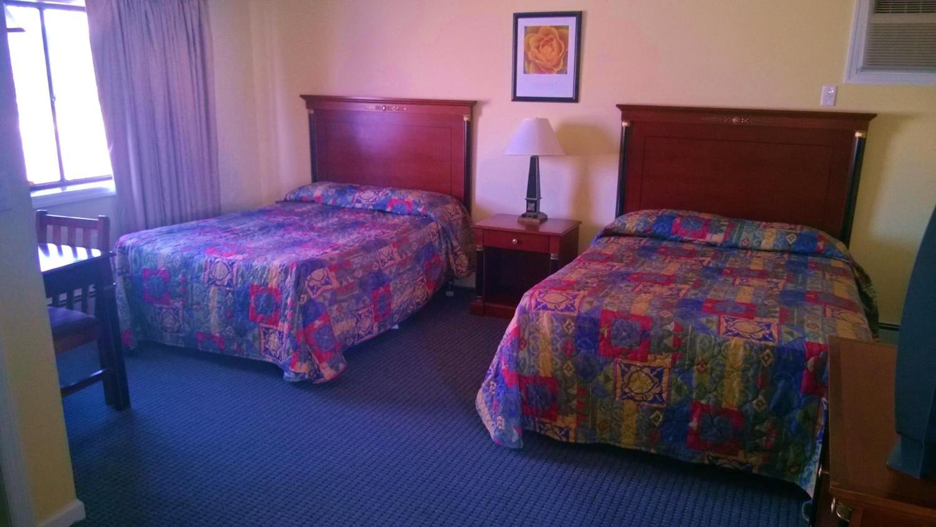 Atlantic Motel photo 48