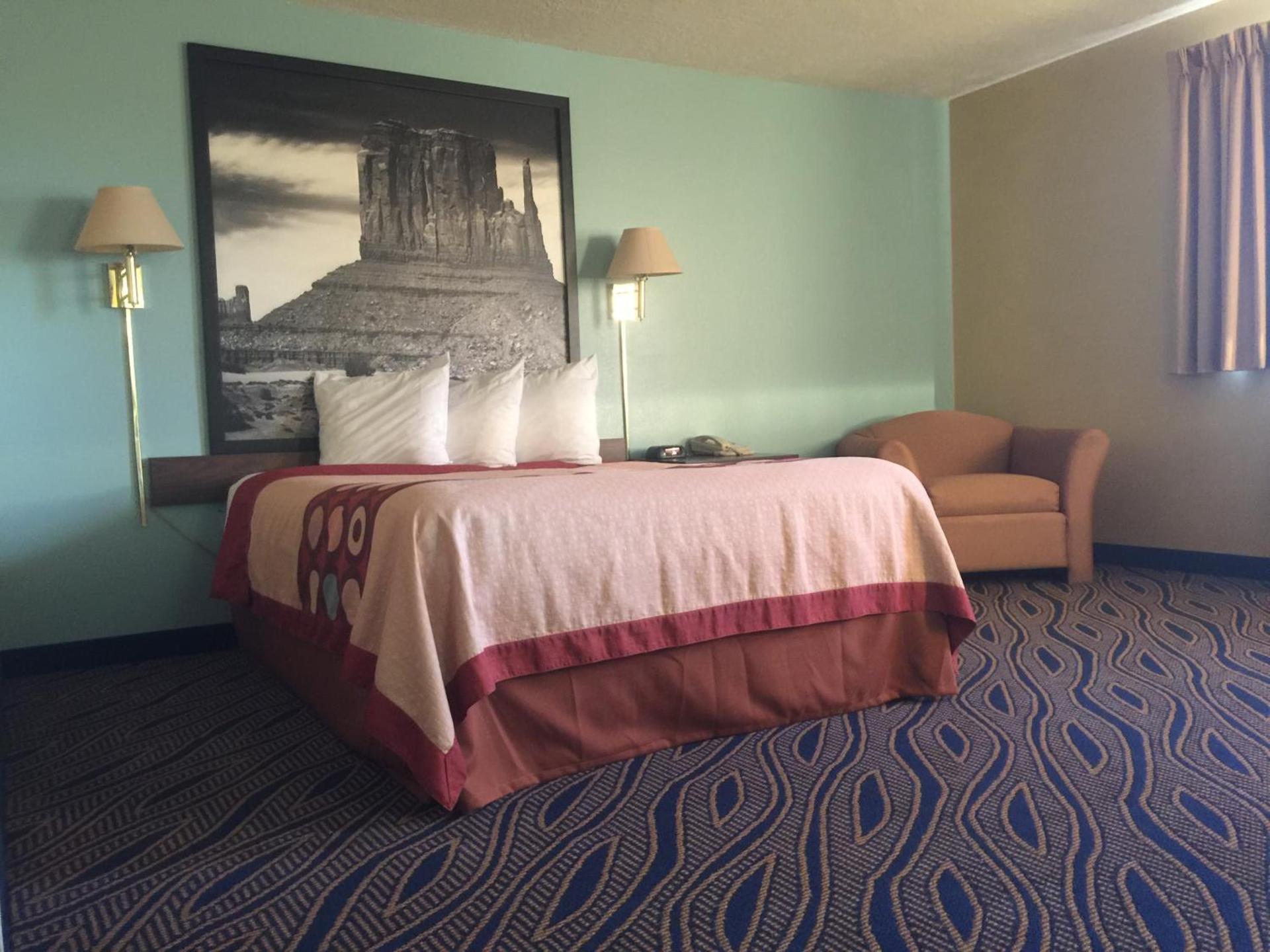 Super 8 by Wyndham Cedar City photo 35