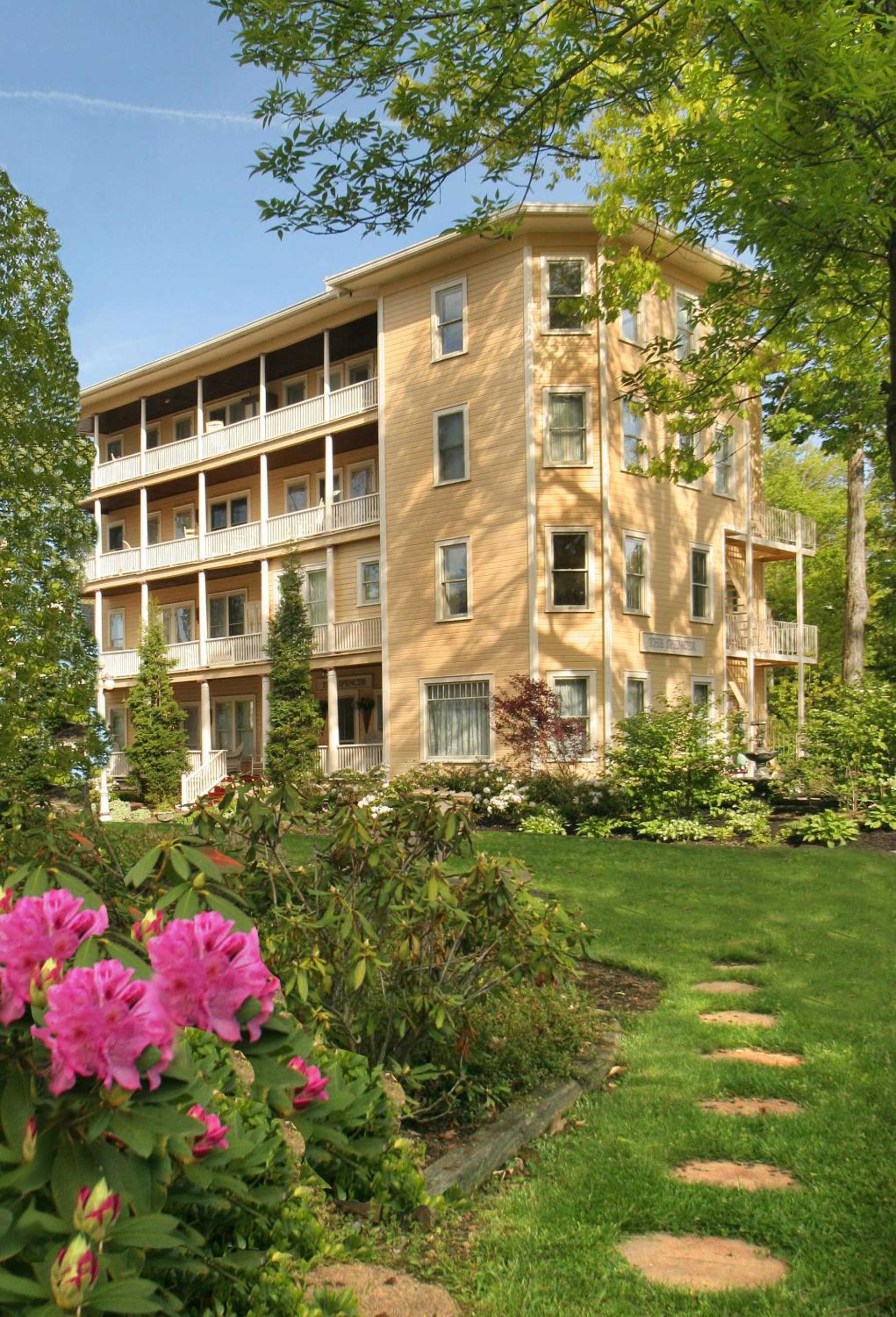 Spencer Hotel & Spa Chautauqua photo 1