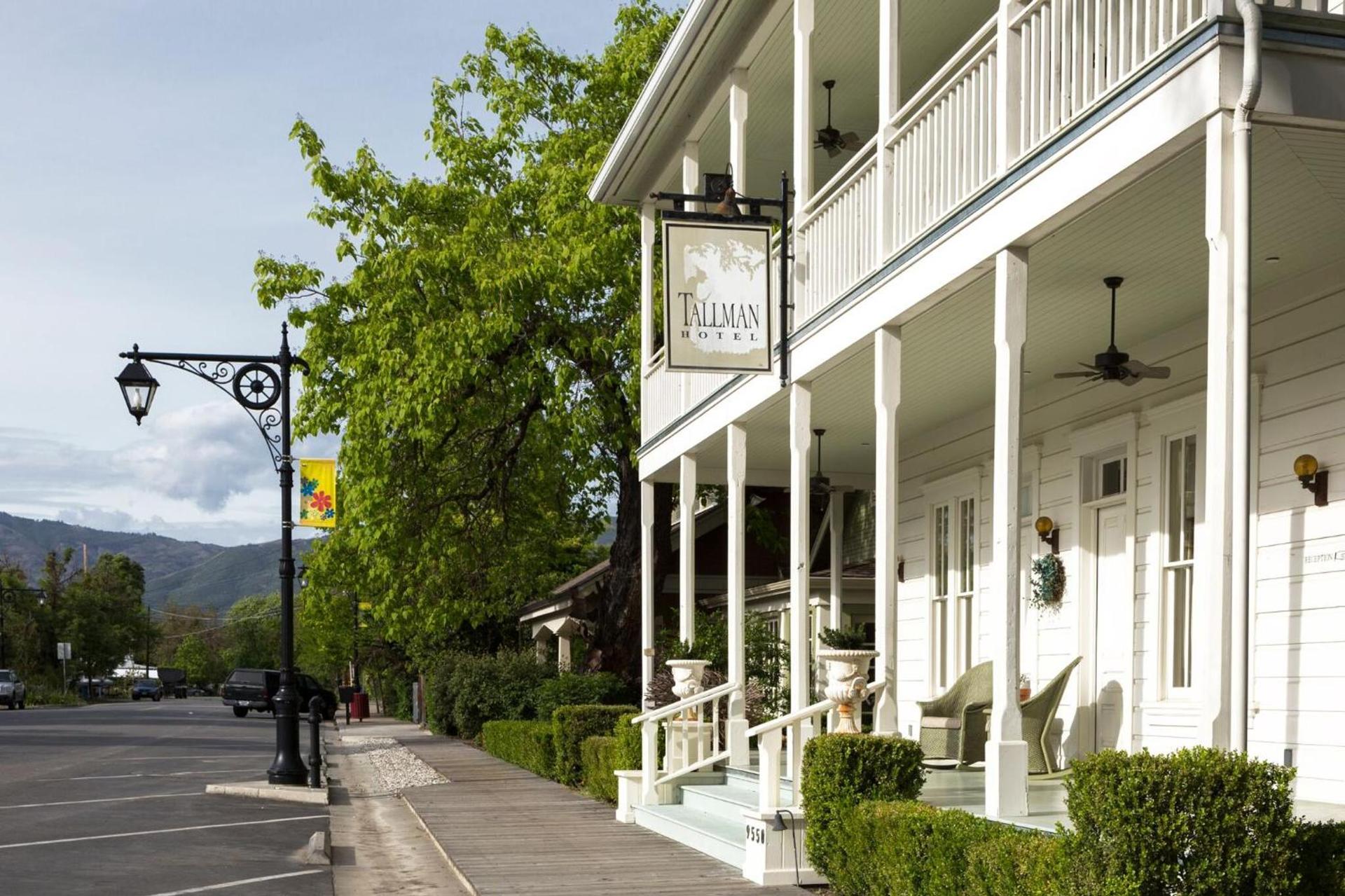 Tallman Hotel photo 14